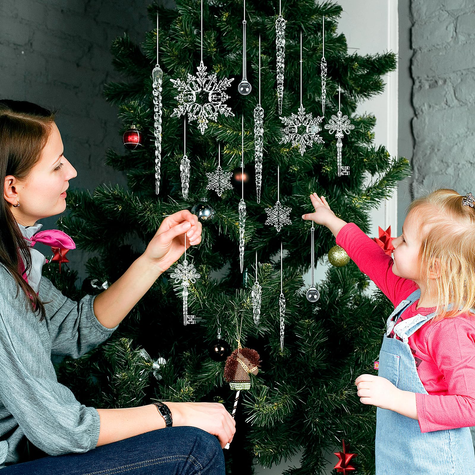 20 Pcs Acrylic Icicles Clear Snowflake Hanging Icicles Simulated Ice Stick Christmas Icicle Ornaments Set for Christmas Tree Pendant Christmas Decorations