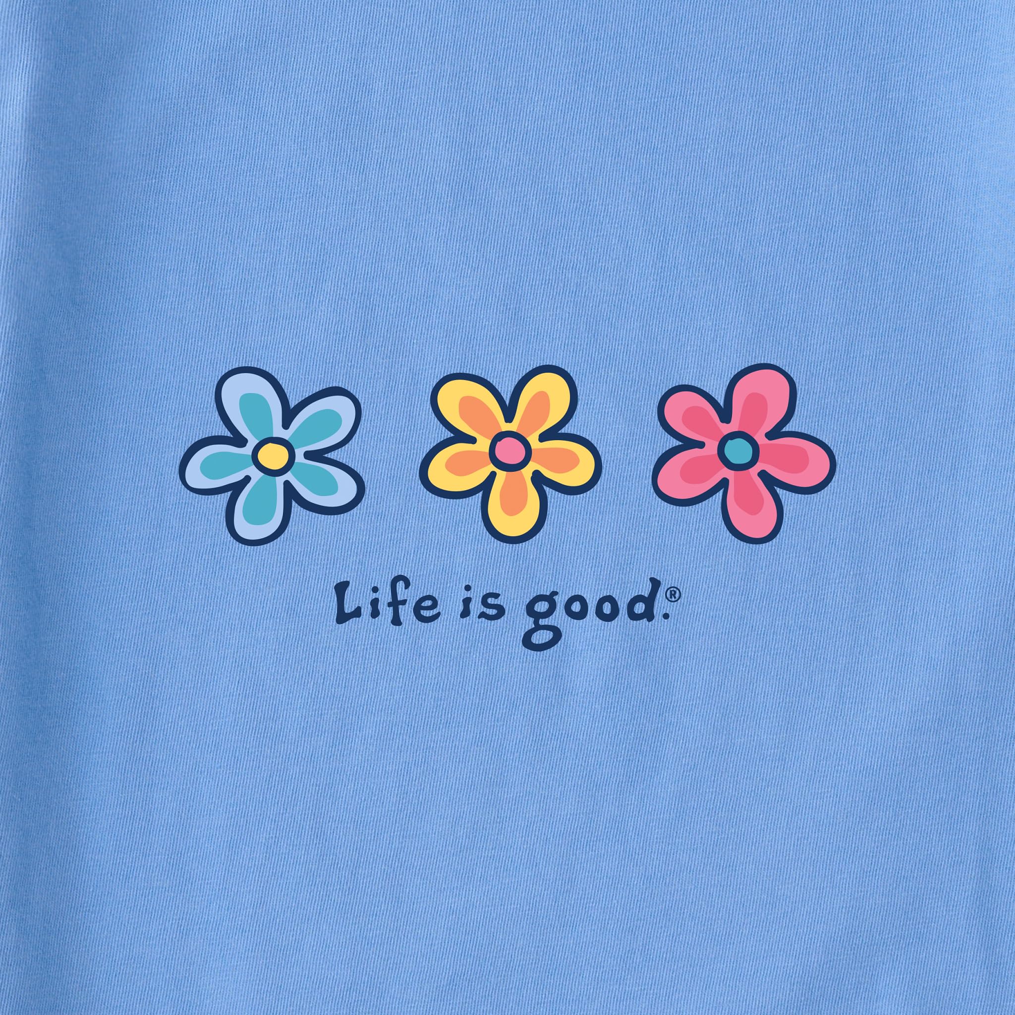 Life is Good Women's Crusher Tee Three Daisies, Cornflower Blue