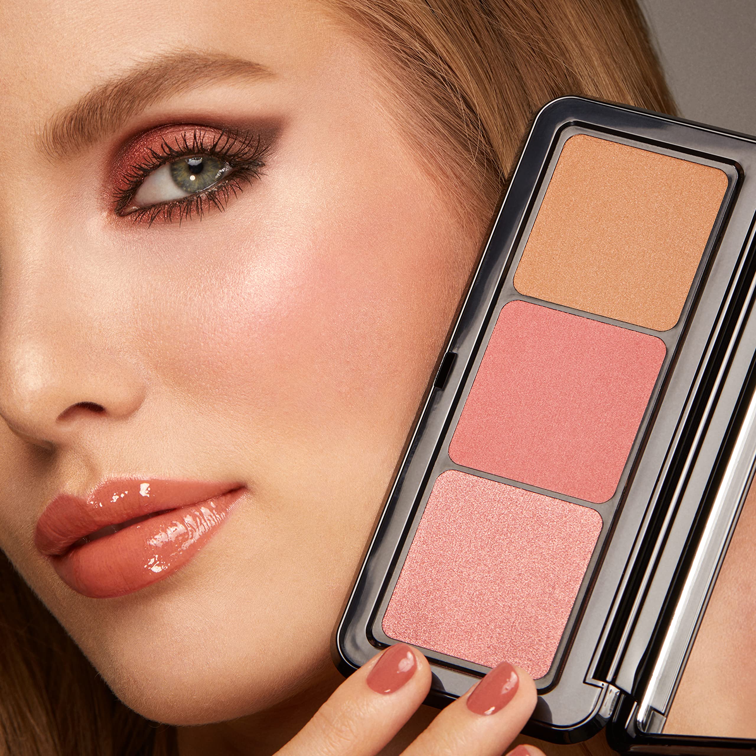 KIKO Milano Multi Finish Trio Blush & Bronzer Palette 01 | Face Palette With 1 Bronzer And 2 Blushes In Matte And Metallic Finishes