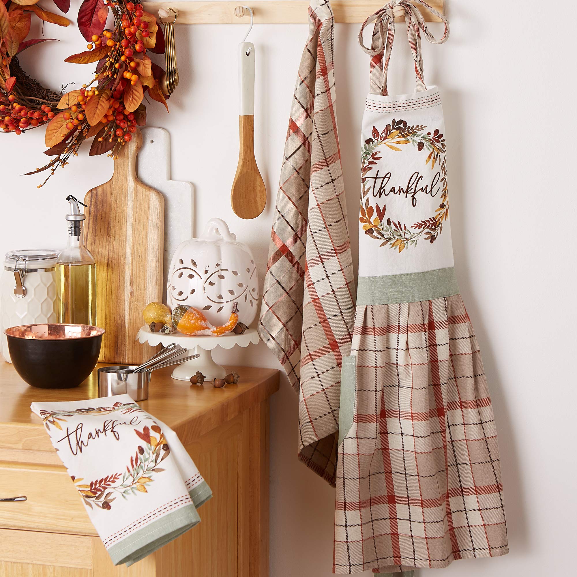 DII Kitchen Gift Set Collection, Apron & 2 Dish Towels, Thankful Autumn, 3 Piece