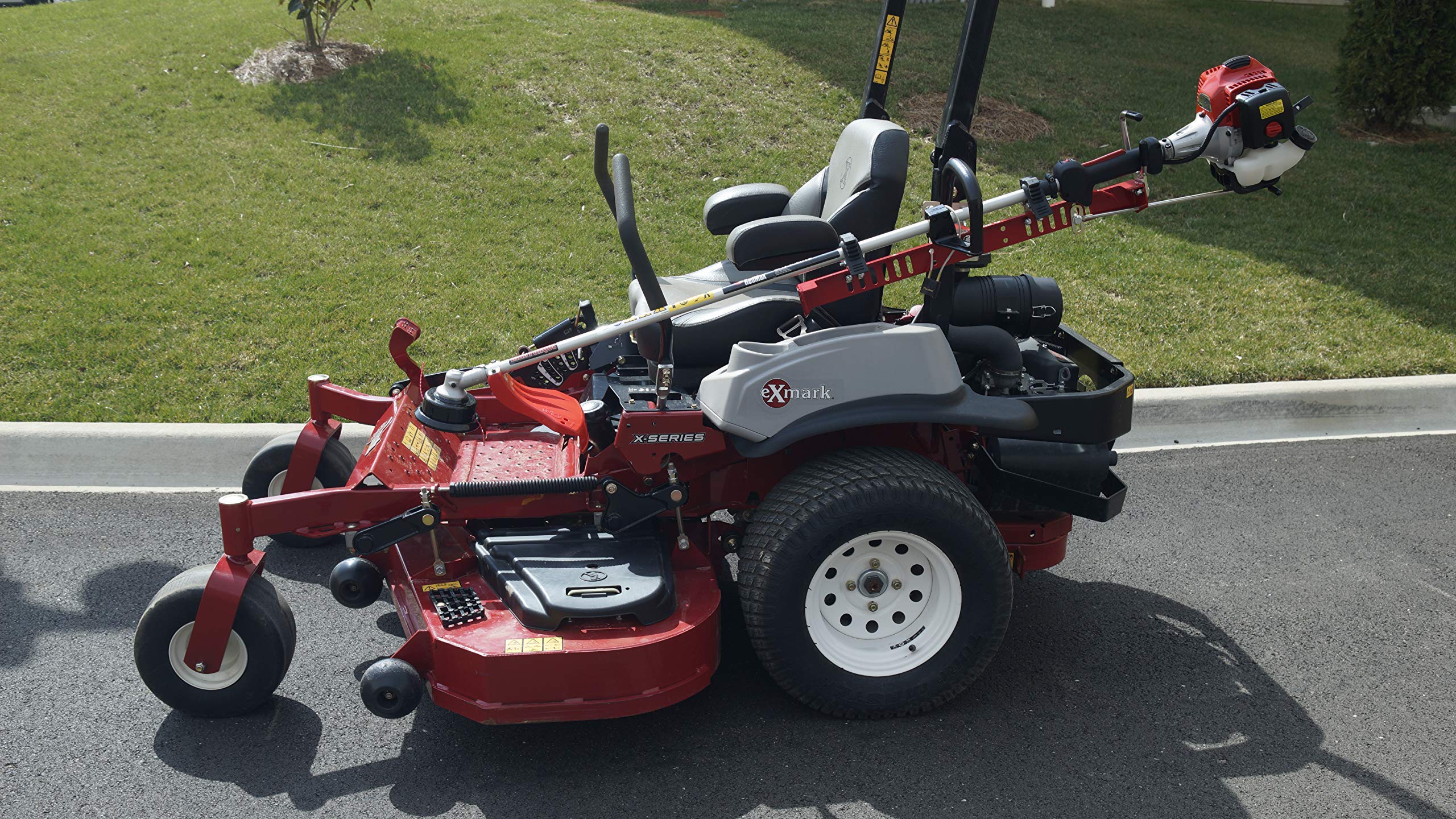 Jungle Jim’s ZTR-TR Zero Turn Mower Trimmer Holder – Adjustable Fit for 1"-2" Roll Bars – Quick Clamp Locking System