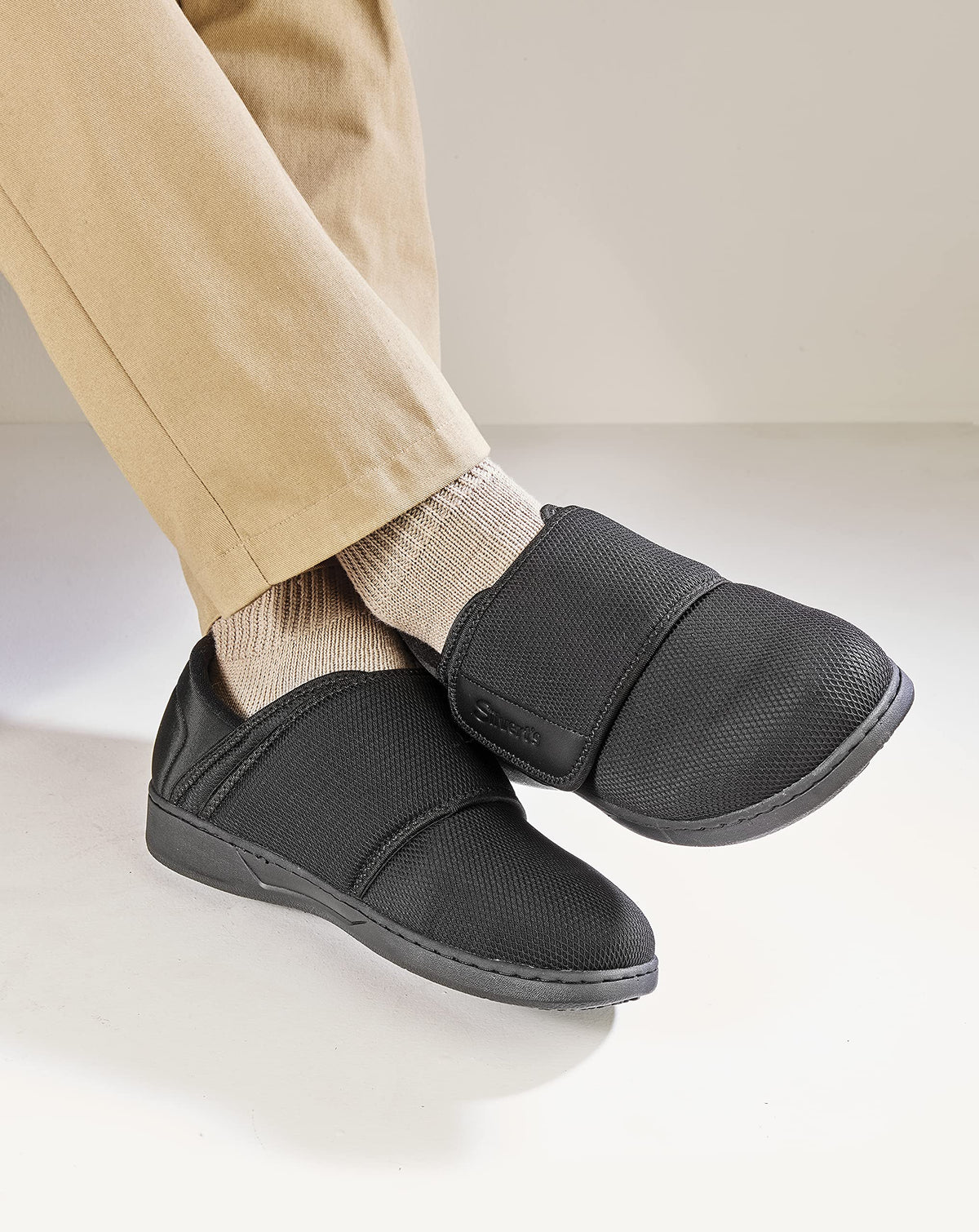 Silverts Disabled Elderly Needs Comfort Shoes for Men - Extra Wide Shoes for Swollen Feet - Black 10