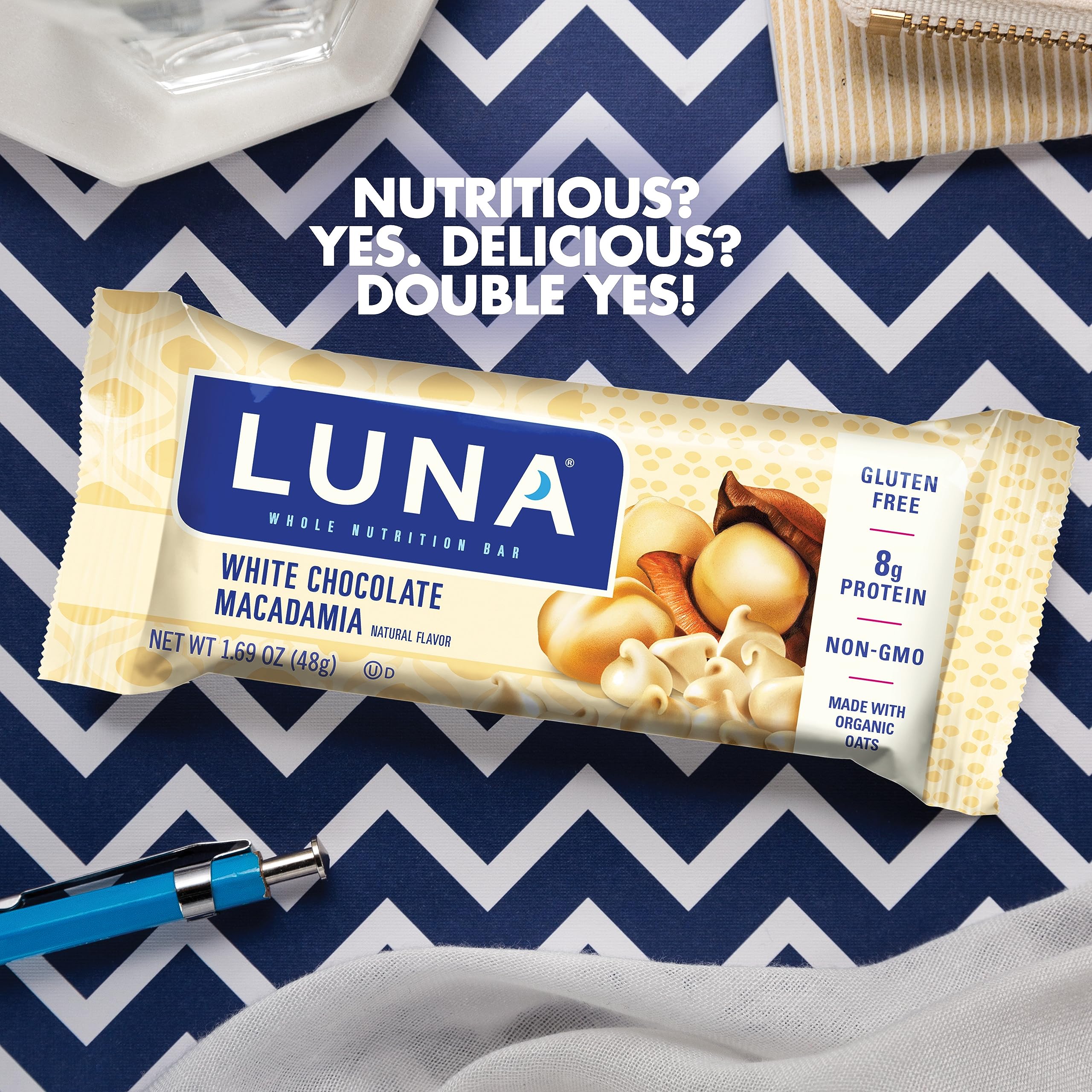 LUNA Bar - White Chocolate Macadamia Flavor - Gluten-Free - Non-GMO - 7-9g Protein - Made with Organic Oats - Low Glycemic - Whole Nutrition Snack Bars - 1.69 oz. (15 Count)