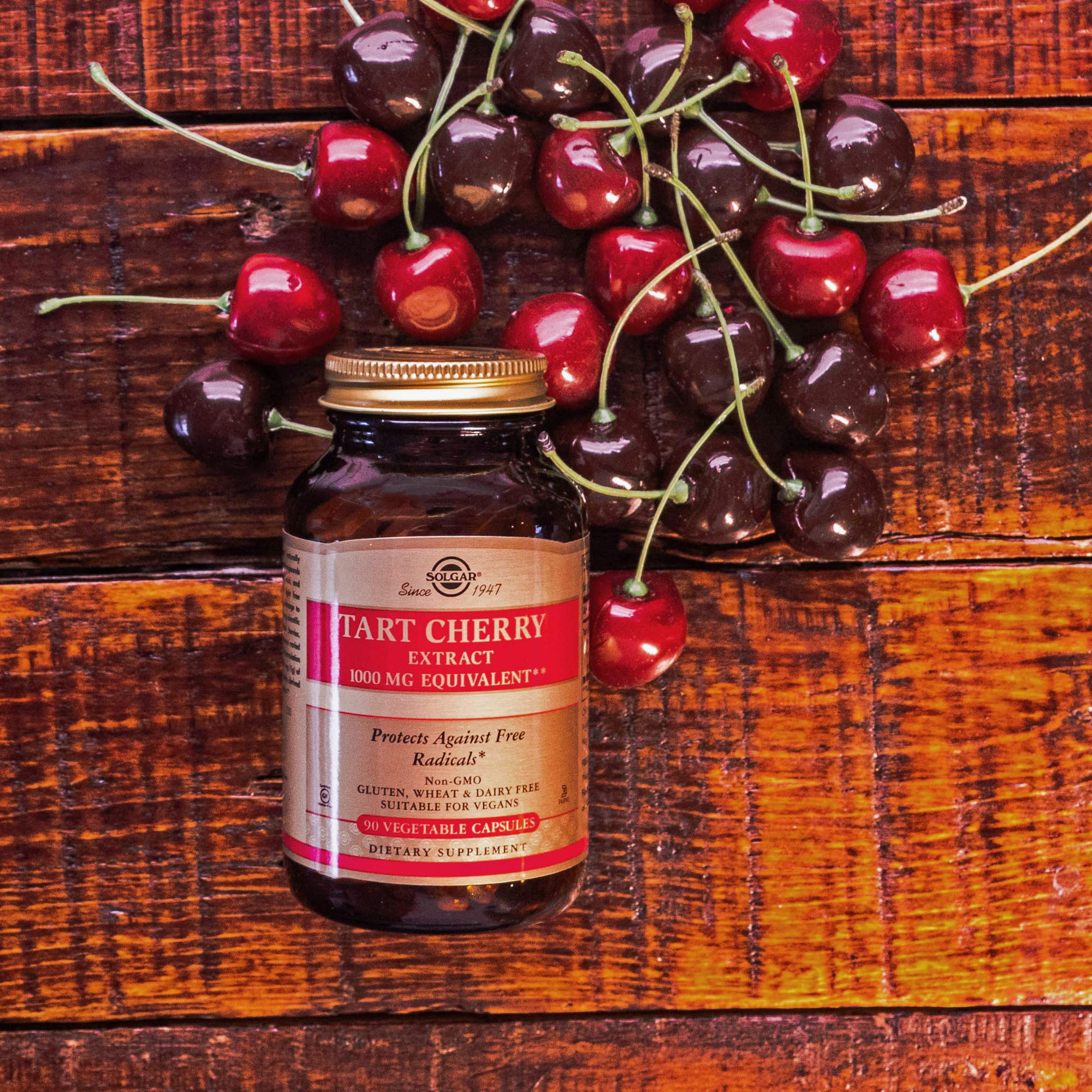 Solgar Tart Cherry 1000 mg, 90 Vegetable Capsules - Antioxidant with Quercetin, Chlorogenic Acid & Anthocyanins Compounds - Non GMO, Vegan, Gluten Free, Dairy Free - 90 Servings