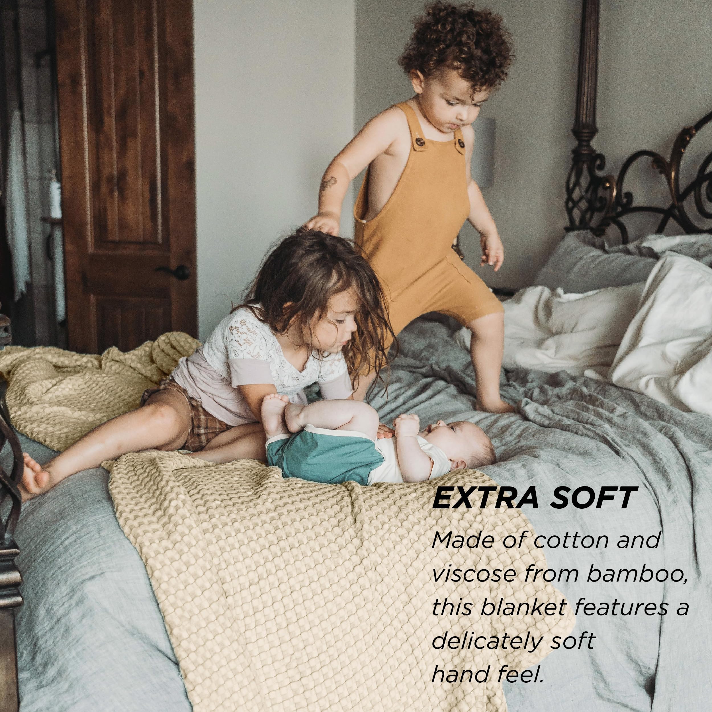 Bedsure Cooling Cotton Waffle Weave Blanket - Lightweight Breathable Blanket of Rayon Derived from Bamboo for Hot Sleepers, Luxury Throws for Bed, Couch and Sofa, Beige, 50x70 Inches
