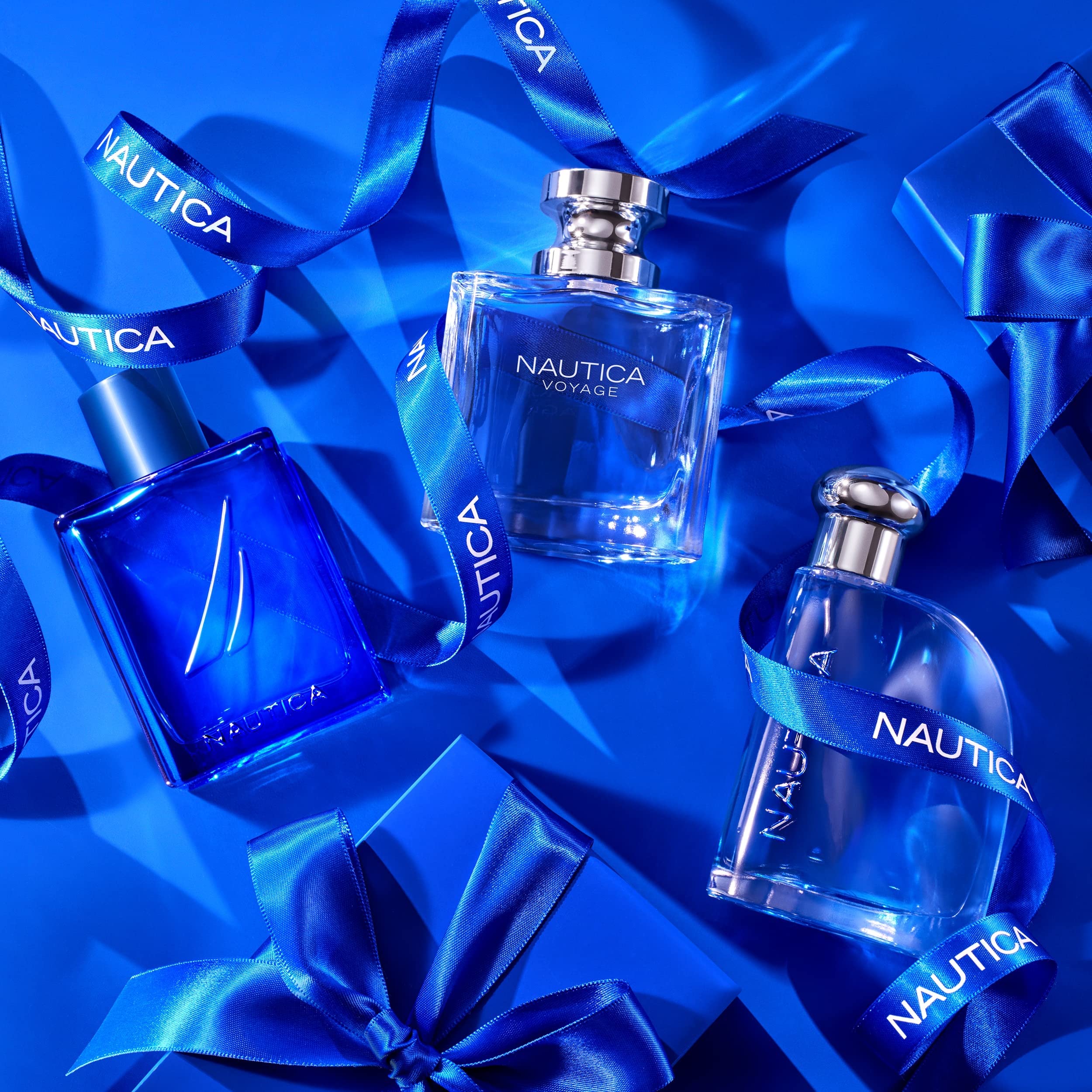 Nautica Voyage Eau De Toilette for Men - Fresh, Romantic, Fruity Scent Woody, Aquatic Notes of Apple, Water Lotus, Cedarwood, and Musk Ideal Day Wear 3.3 Fl Oz