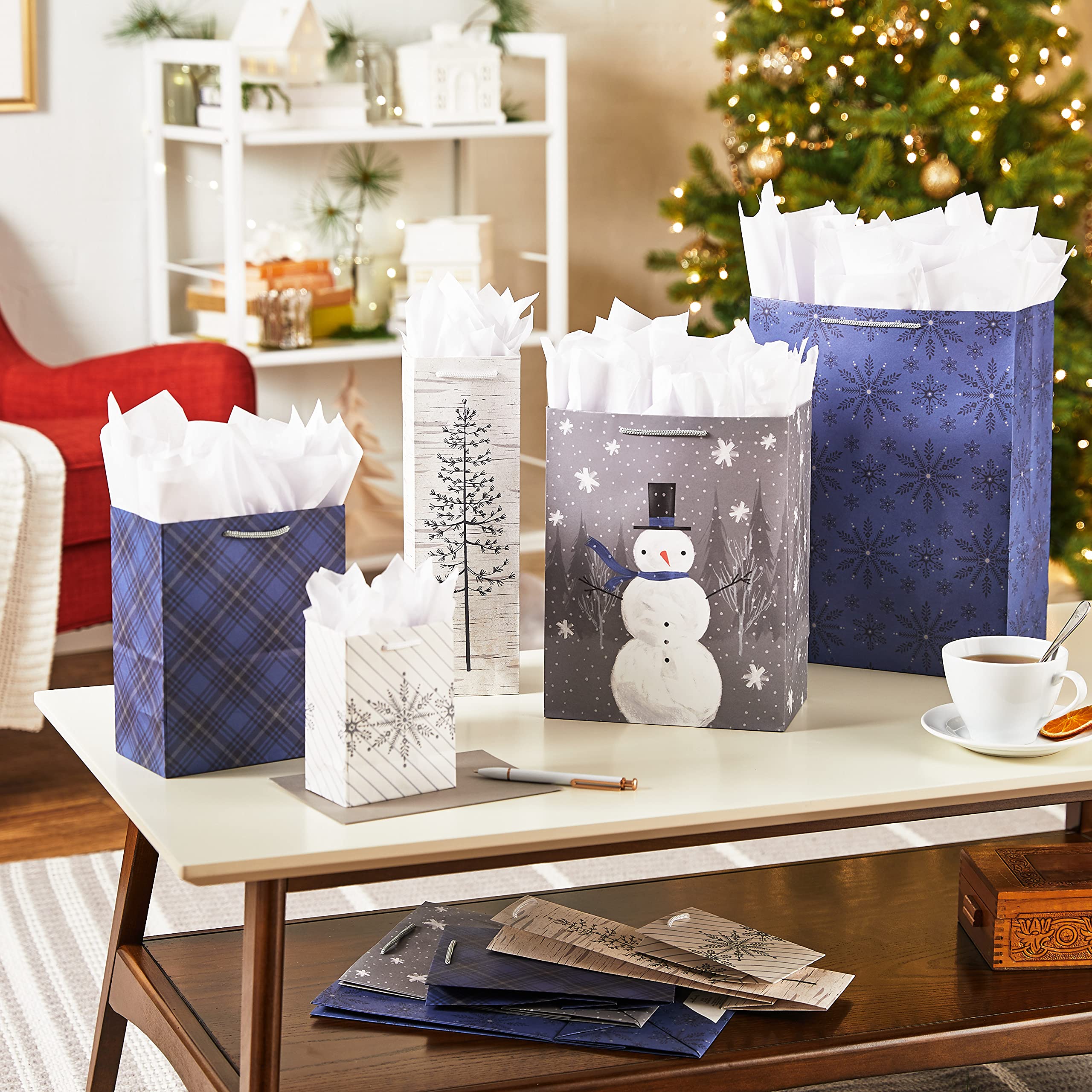 Hallmark Assorted Christmas Gift Bags Bulk - Snowflake, Tree, Snowman, Plaid (18 Gift Bags: 5 Small 5", 4 Medium 8", 4 Large 11", 3 XL 14", 2 Bottle Bags) for Holiday Parties, Hanukkah, Weddings