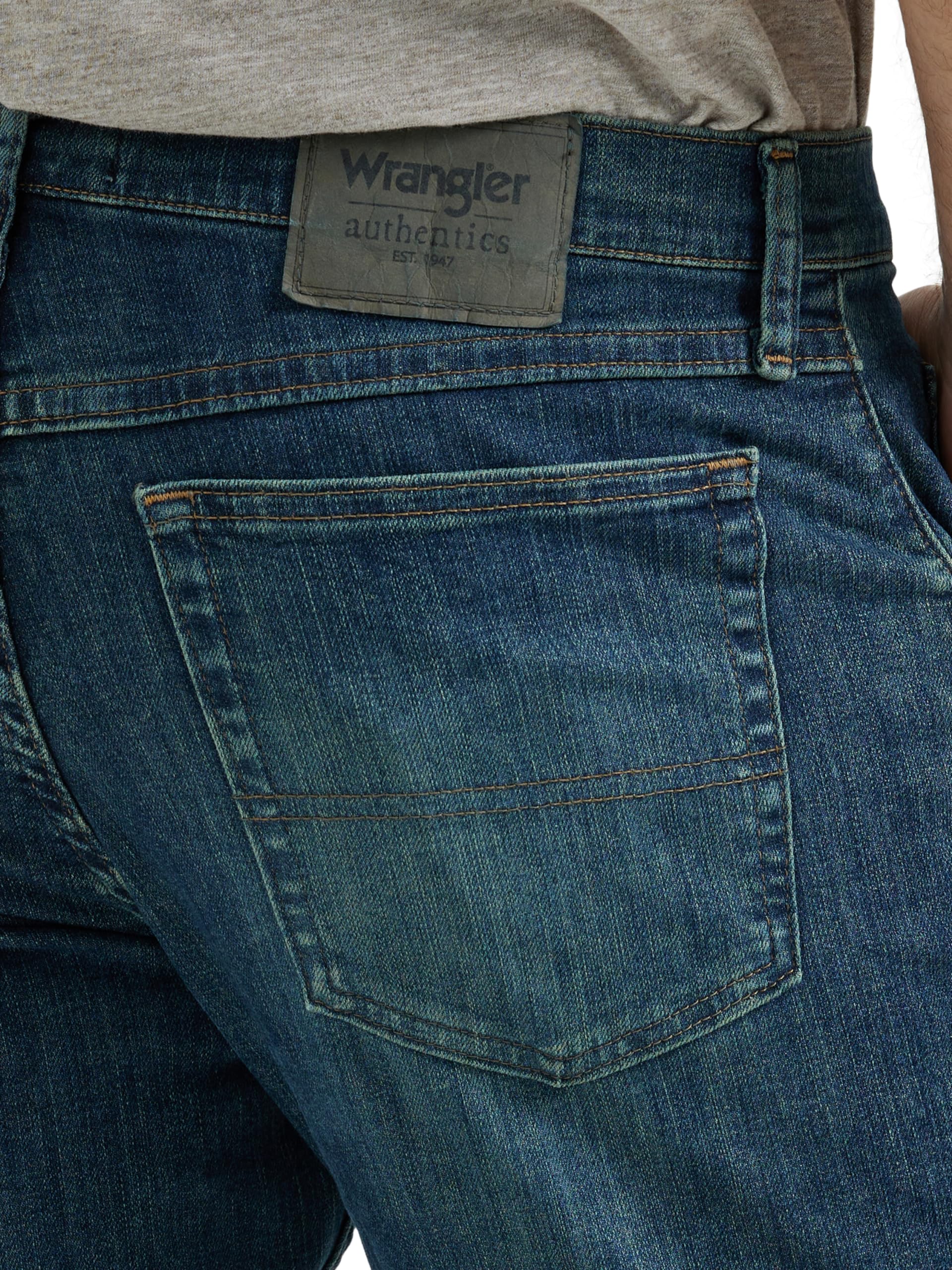 Wrangler Authentics Men's Classic 5-Pocket Regular Fit Jean, Twilight Flex, 32W x 32L
