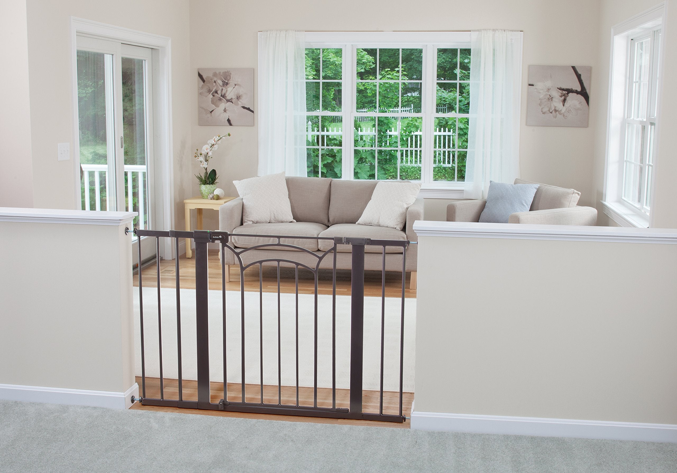 Safety 1st Decor Easy Install Tall & Wide Baby And Pet Gate With Pressure Mount Fastening