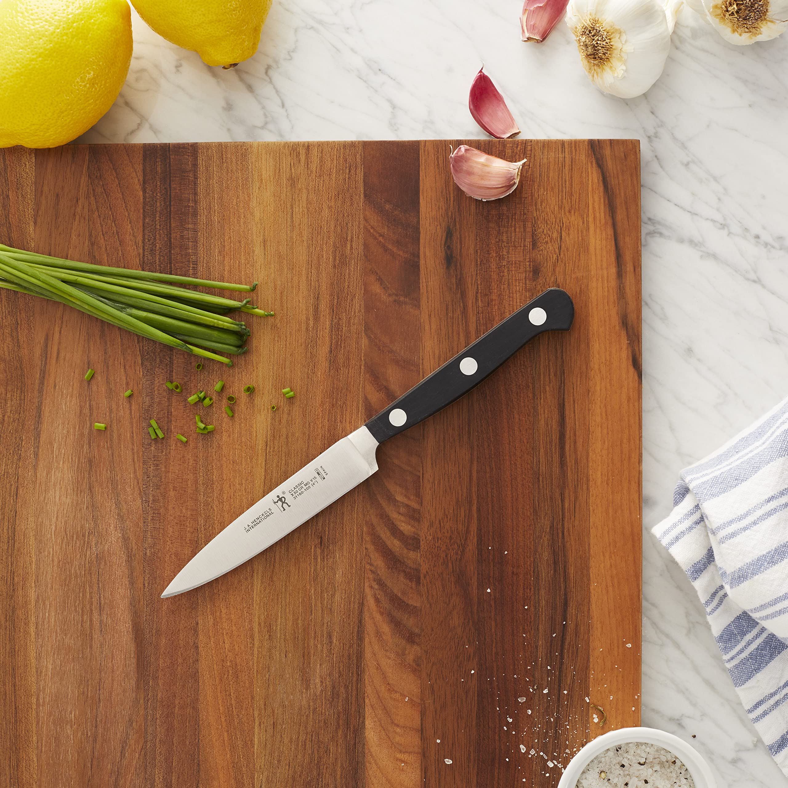 HENCKELS Classic Razor-Sharp 4-inch Paring Knife, German Engineered Informed by 100+ Years of Mastery, Stainless Steel