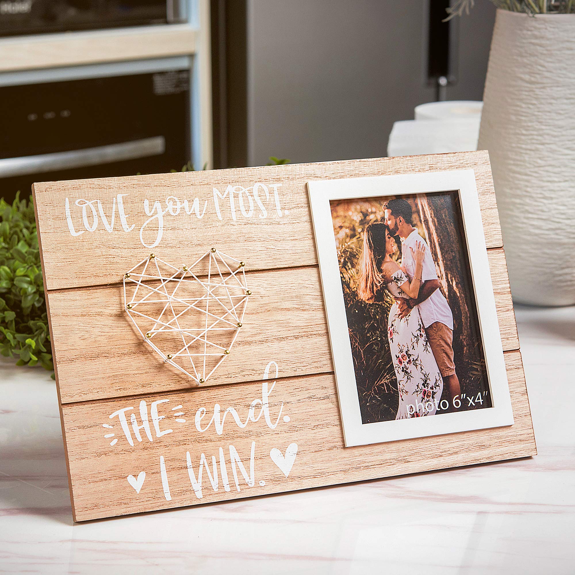 Christmas Gifts for Boyfriend, Girlfriend - Anniversary, Birthday, Romantic Couples Gift - Couple, Husband, Wife, Fiance Picture Frame Gifts For Him or Her - Lucky To Be In Love - 4x6 Inches Photo