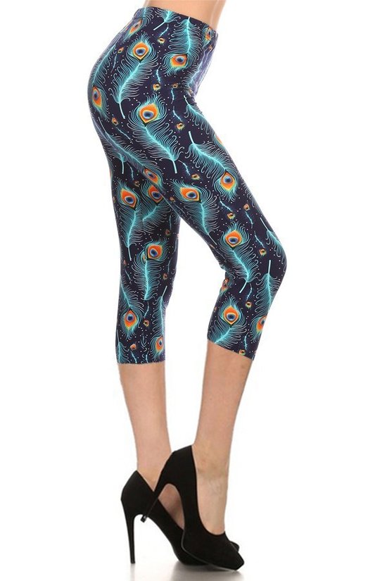 Multi-color Print, Cropped Capri Leggings In A Fitted Style With A