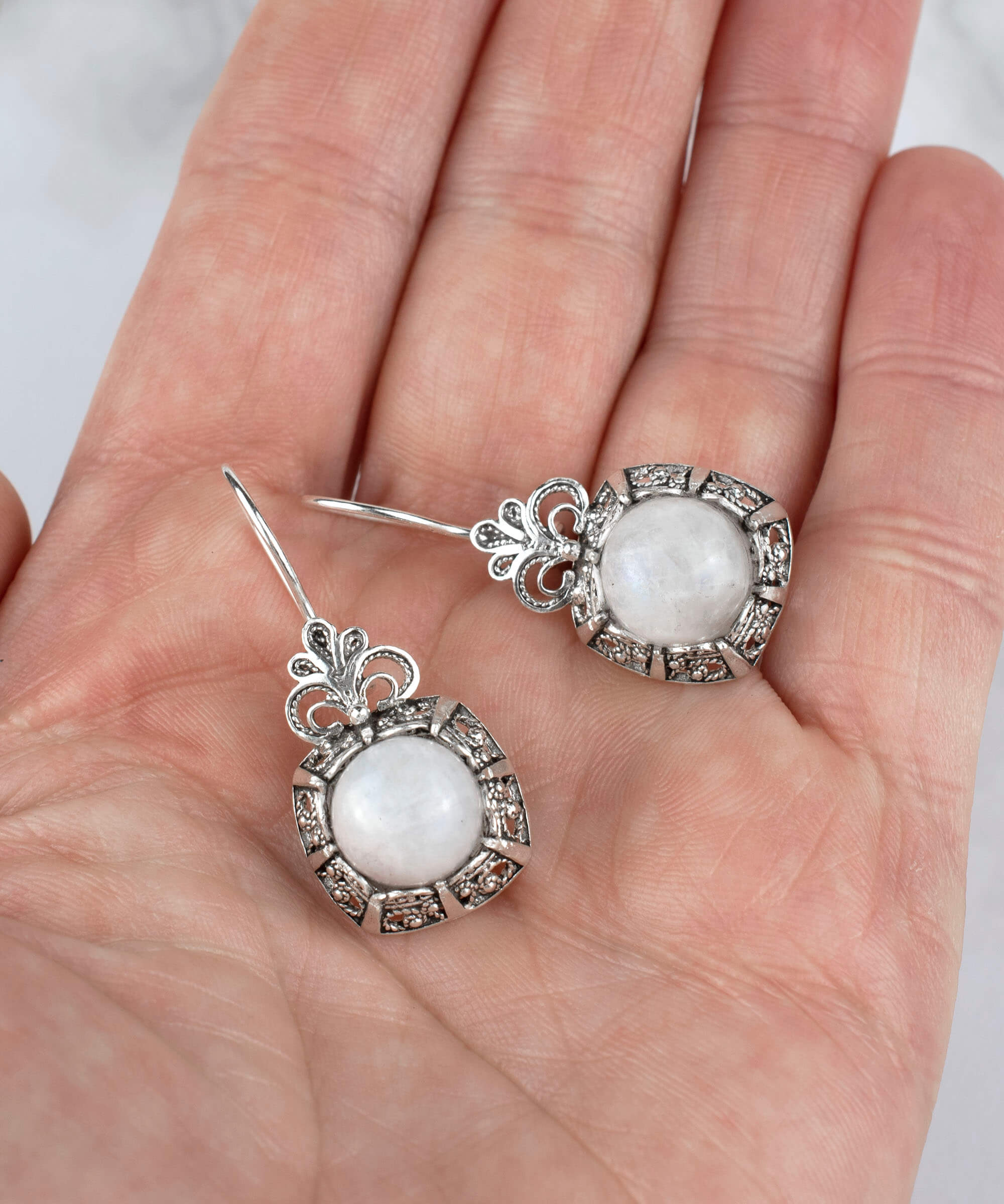 Filigree Art Moonstone Gemstone Women Silver Drop Earrings