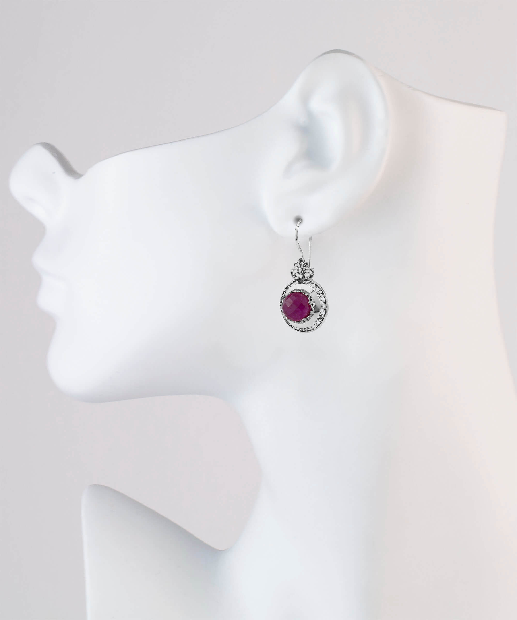 Filigree Art Ruby Corundum Gemstone Floral Design Women Silver Drop