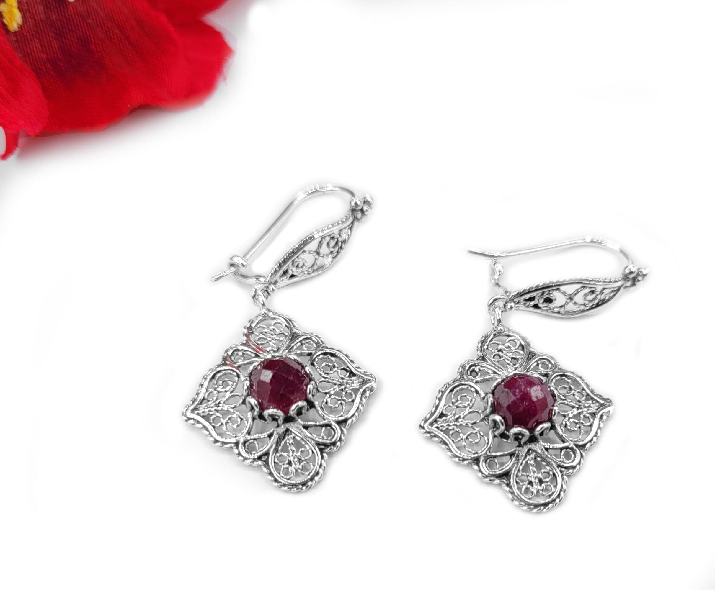 Sterling Silver Filigree Art Ruby Corundum Gemstone Women Dangle Drop