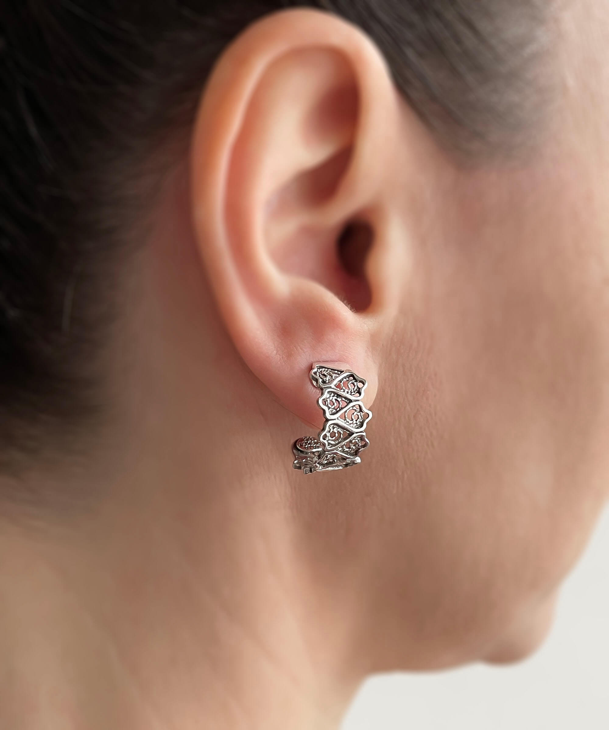 Sterling Silver Filigree Art Women Tulip C Hoop Stud Earrings