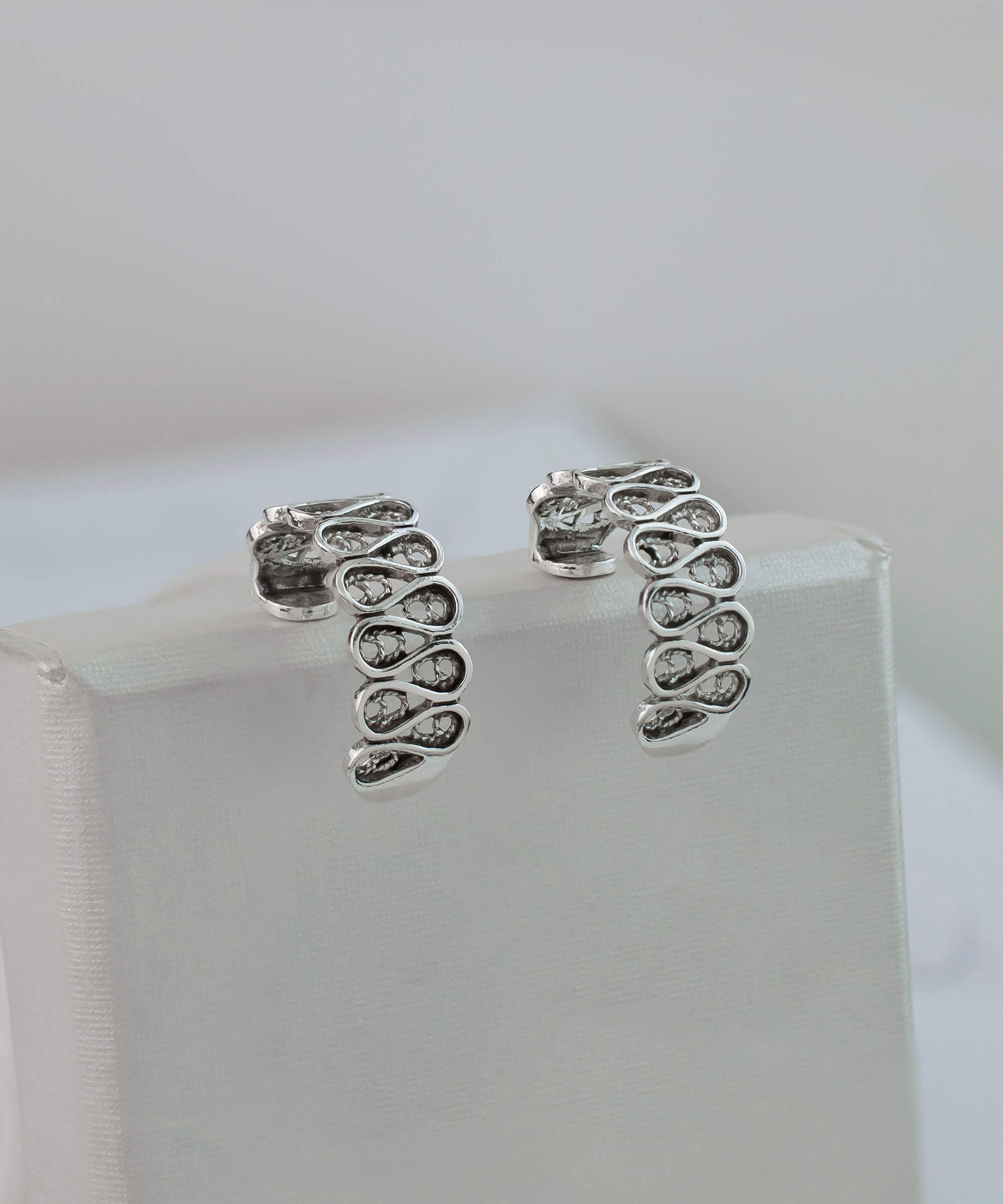 Sterling Silver Filigree Art Women Drop Figured C Hoop Stud Earrings