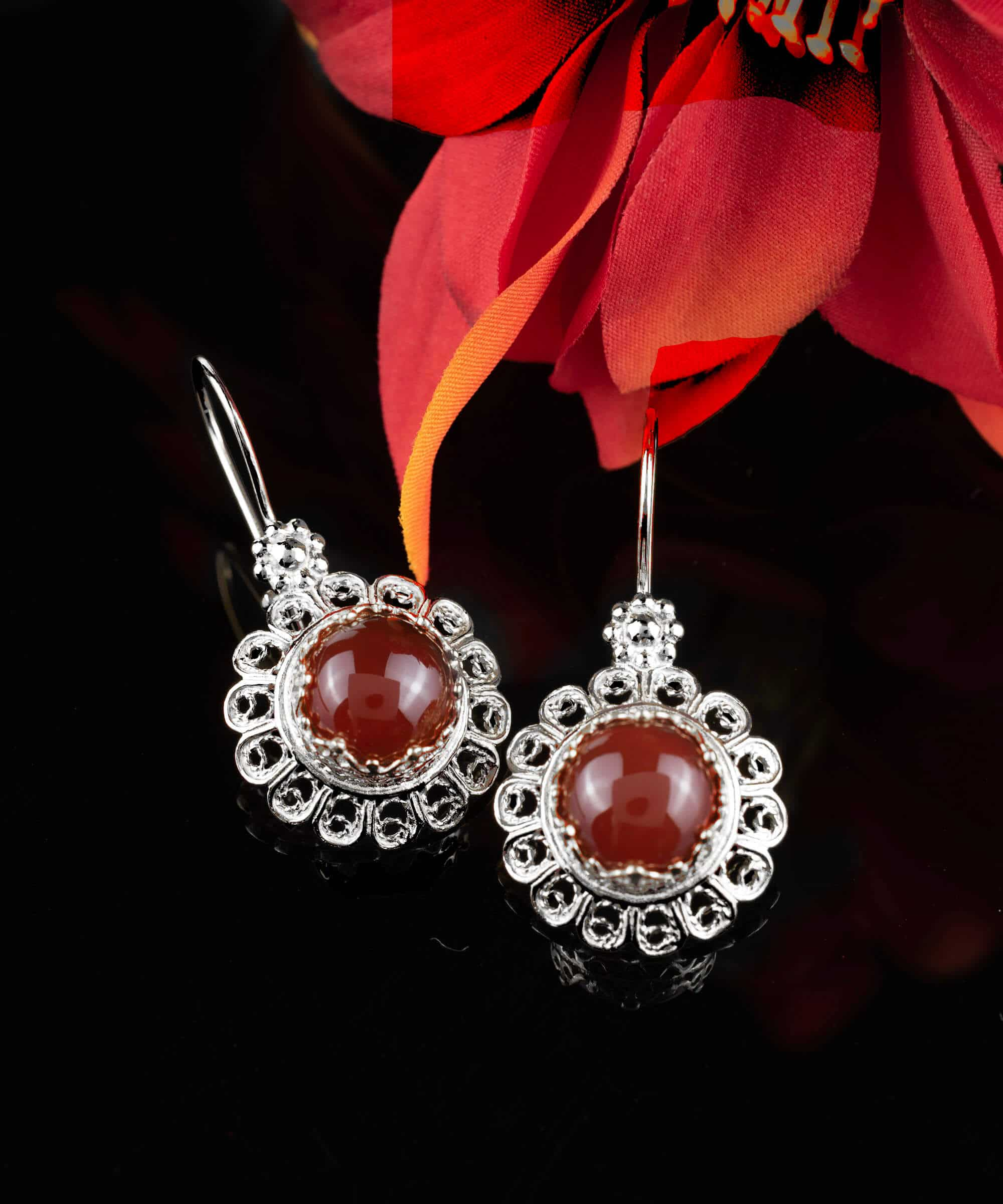 Filigree Art Flower Design Carnelian Gemstone Women Silver Drop