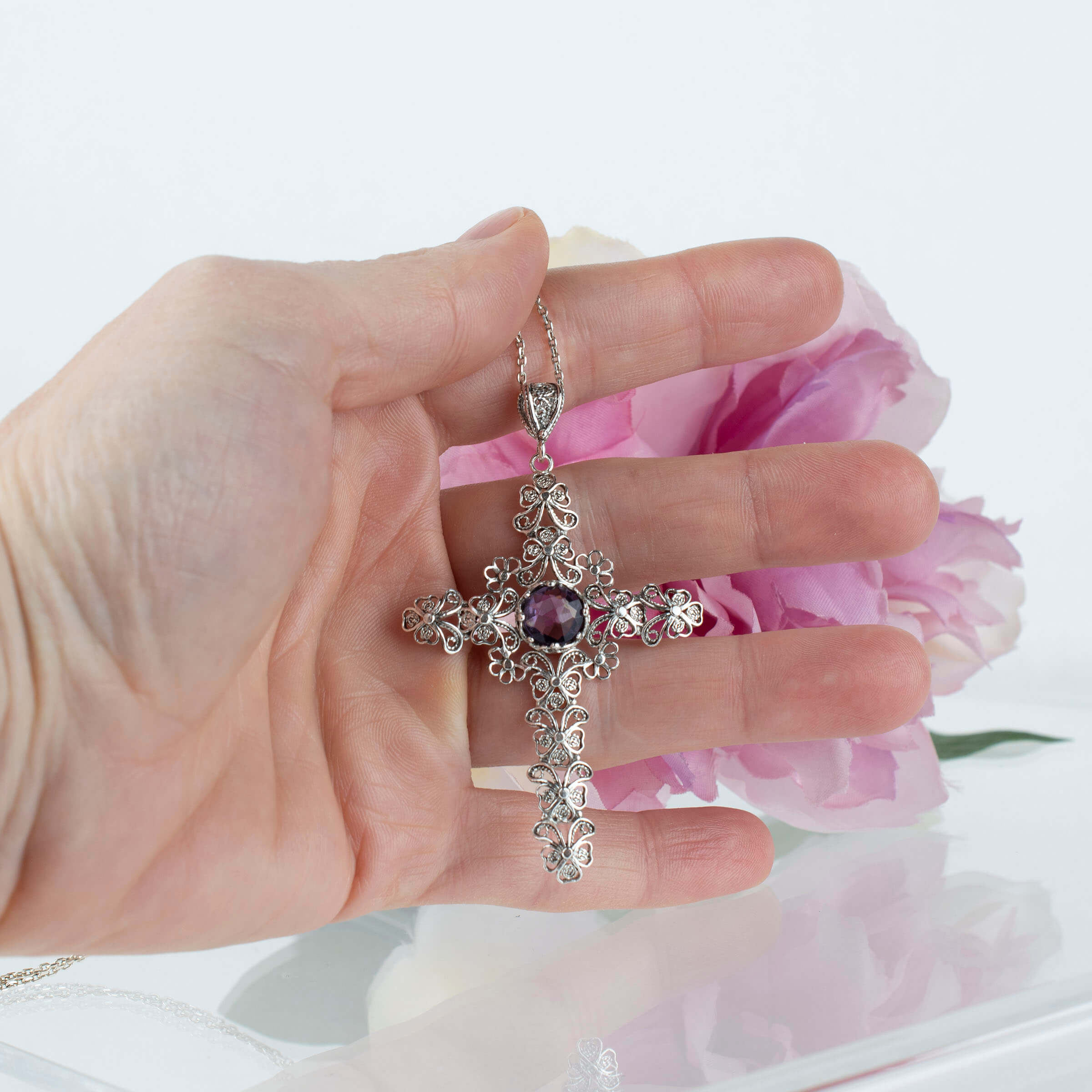 Filigree Art Amethyst Gemstone Silver Cross Design Women Pendant