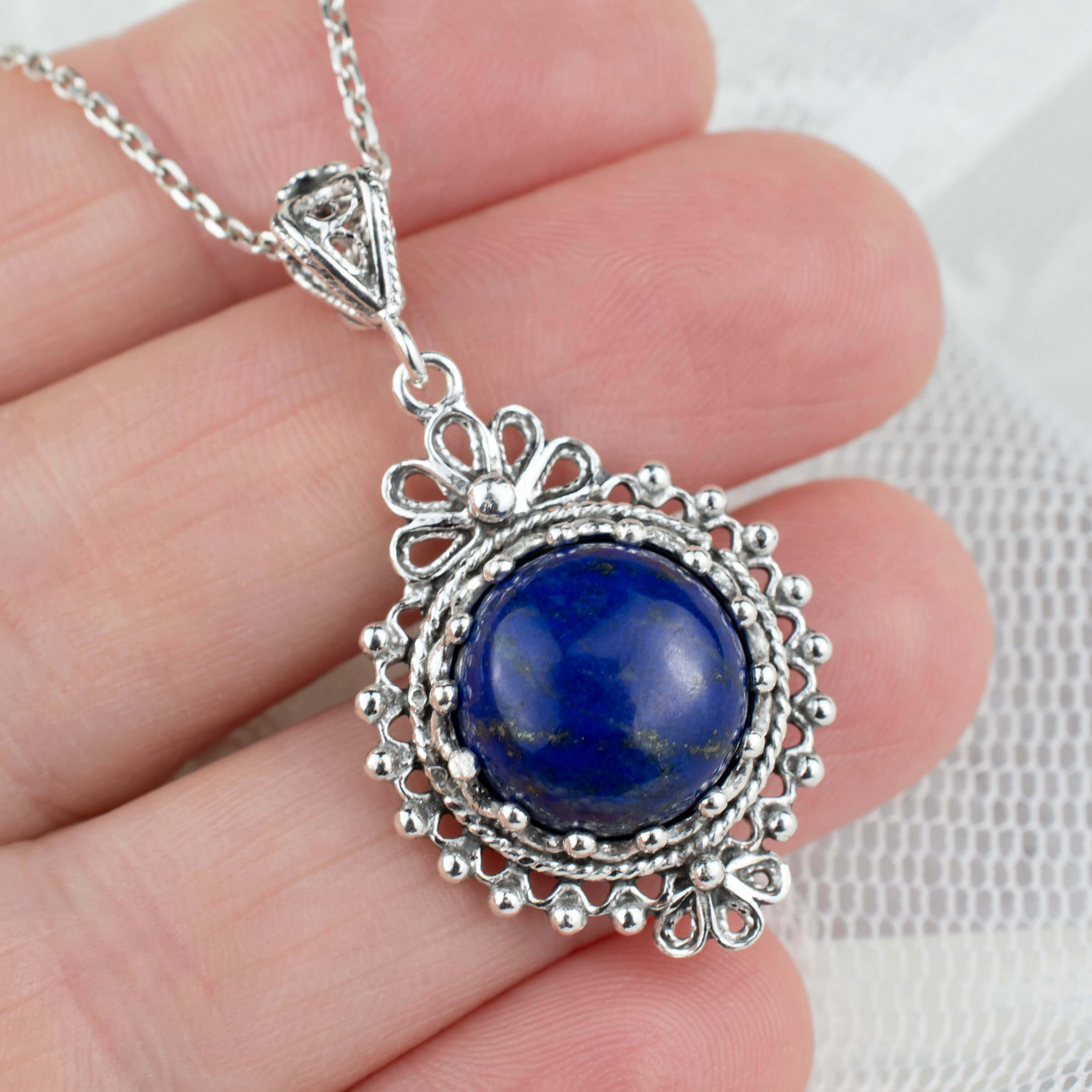 Filigree Art Lapis Lazuli Gemstone Women Silver Boho Pendant Necklace