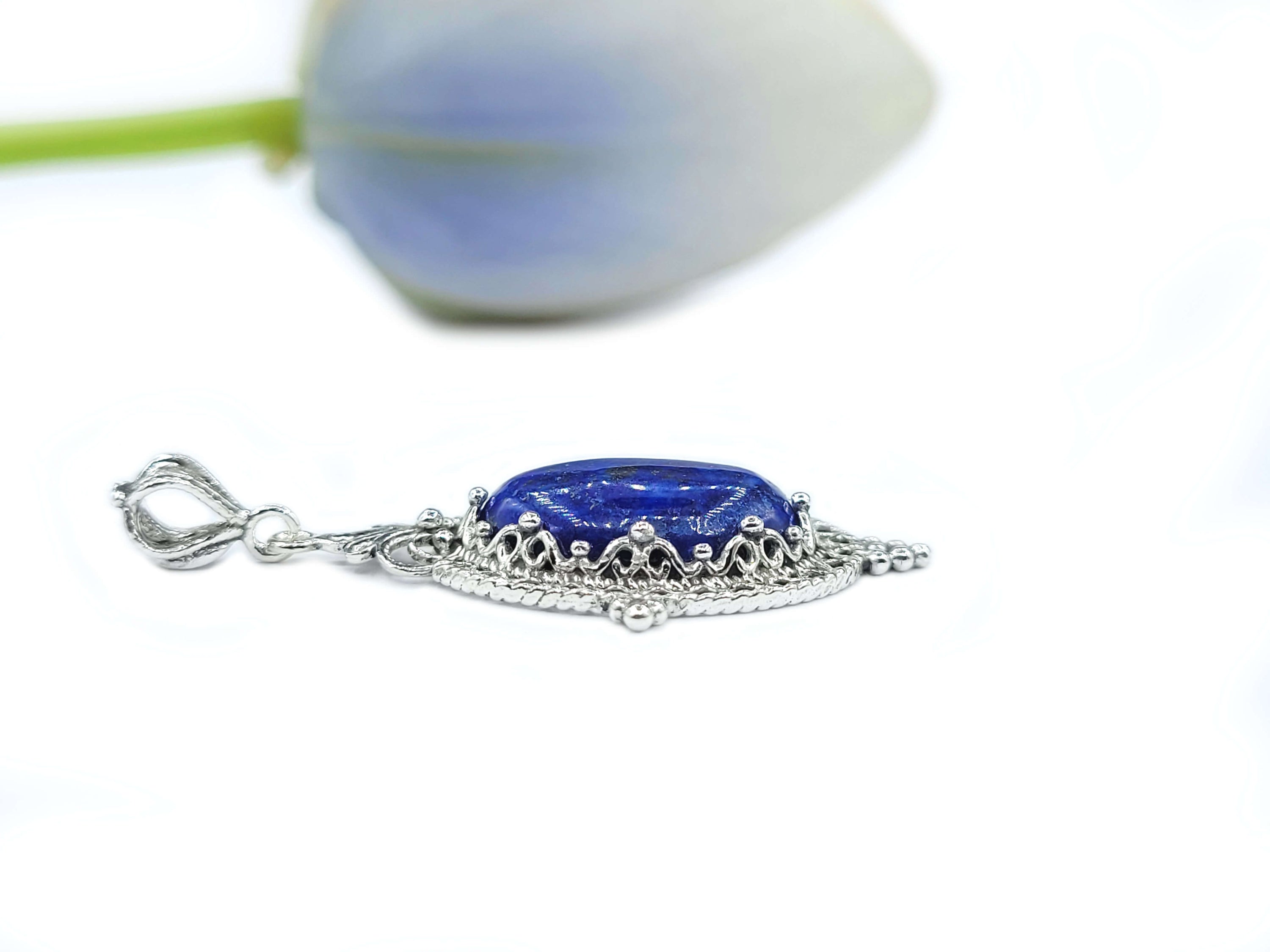 Filigree Art Lapis Lazuli Gemstone Women Silver Oval Pendant Necklace