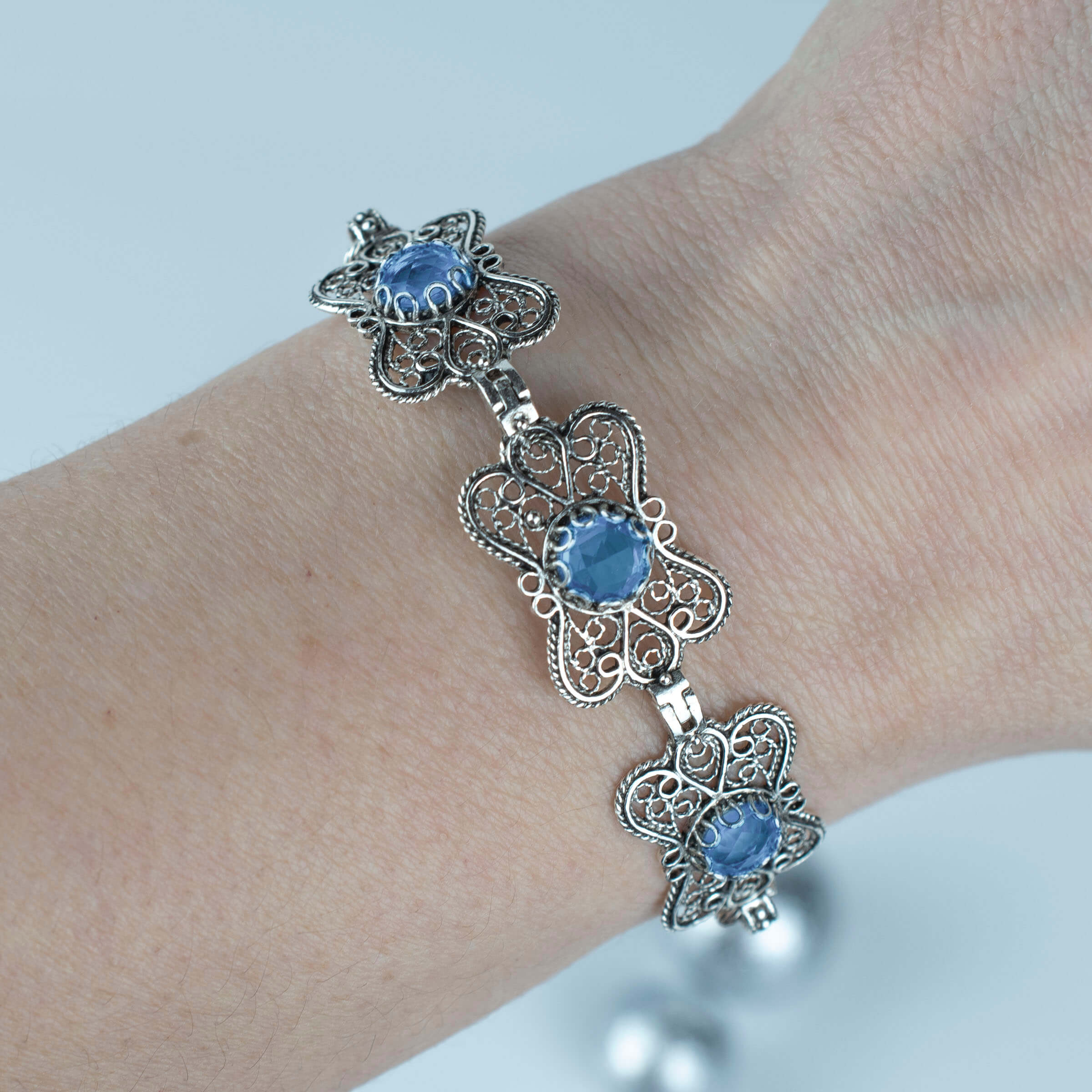 Filigree Art Blue Quartz Gemstone Women Butterfly Silver Link Bracelet