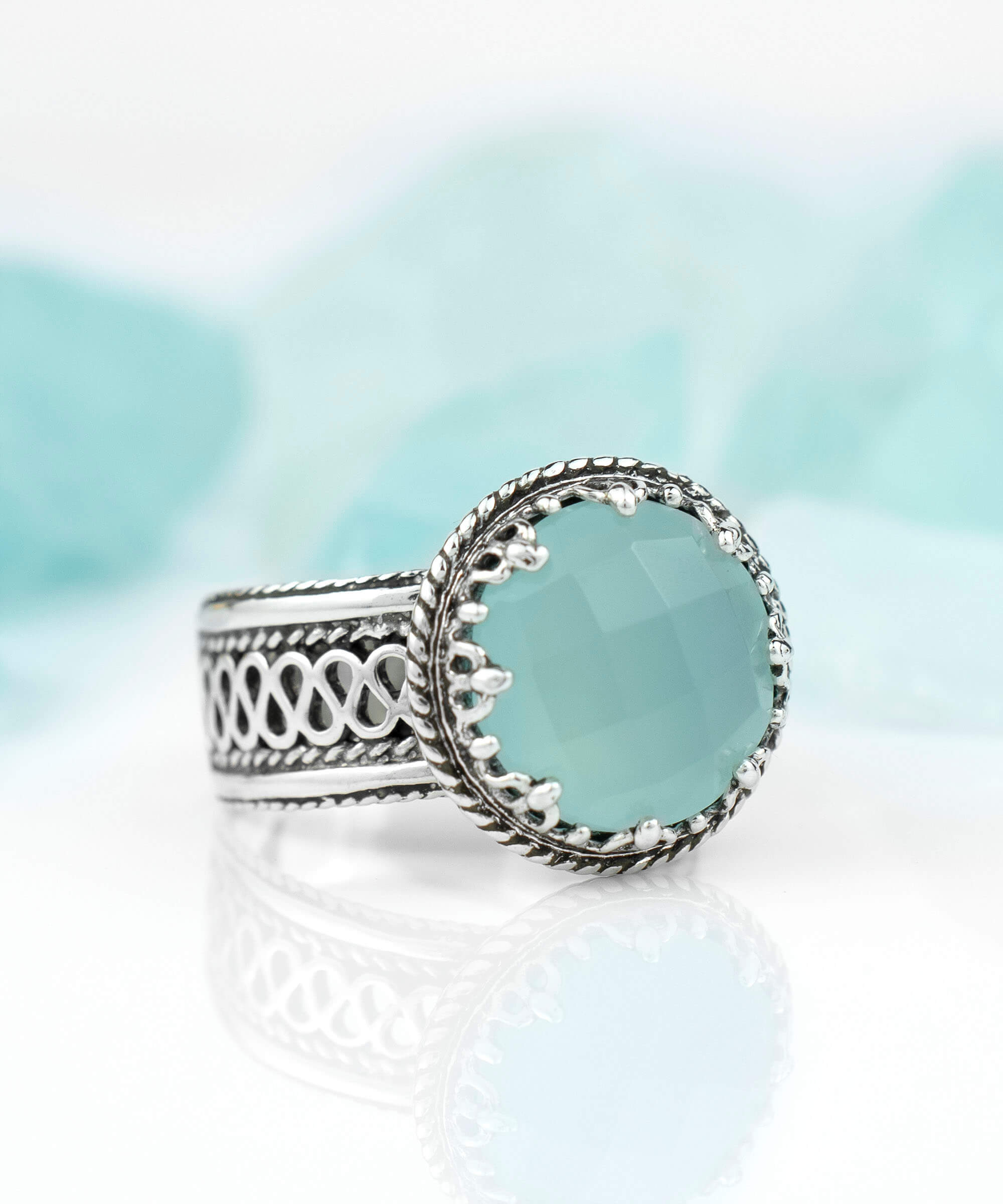 Filigree Art Aqua Chalcedony Gemstone Women Silver Cocktail Ring