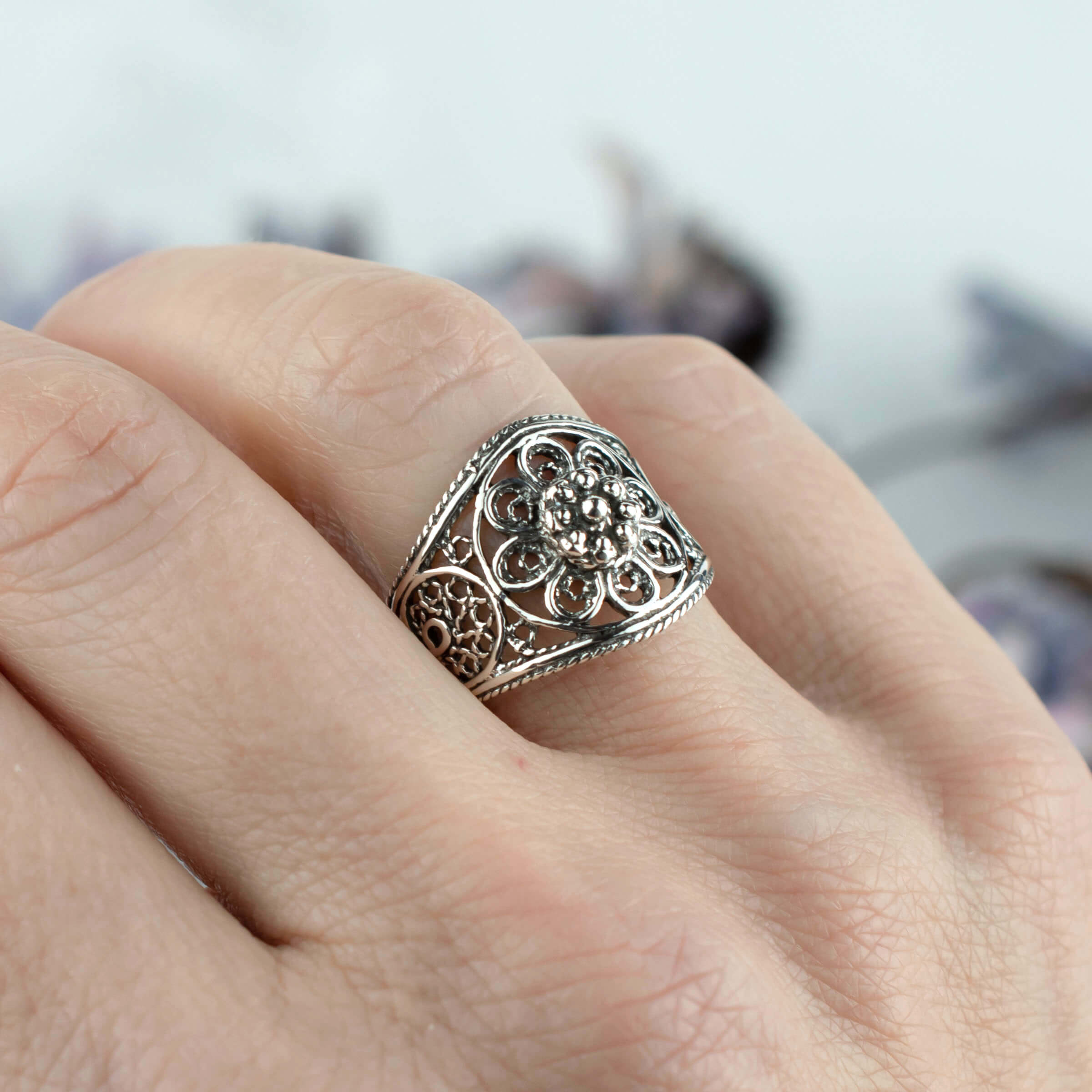 Filigree Art Lace Embroidery Women Silver Cocktail Ring