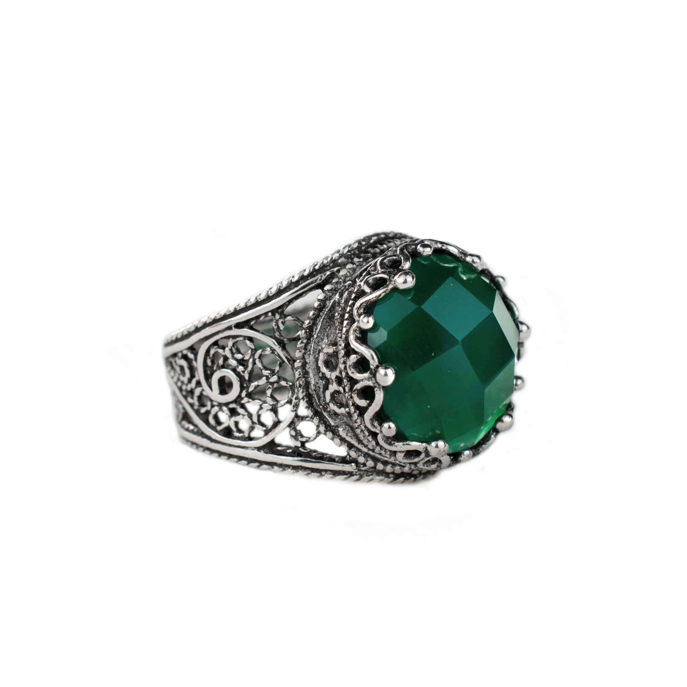 Filigree Art Green Agate Gemstone Crown Design Women Silver Cocktail