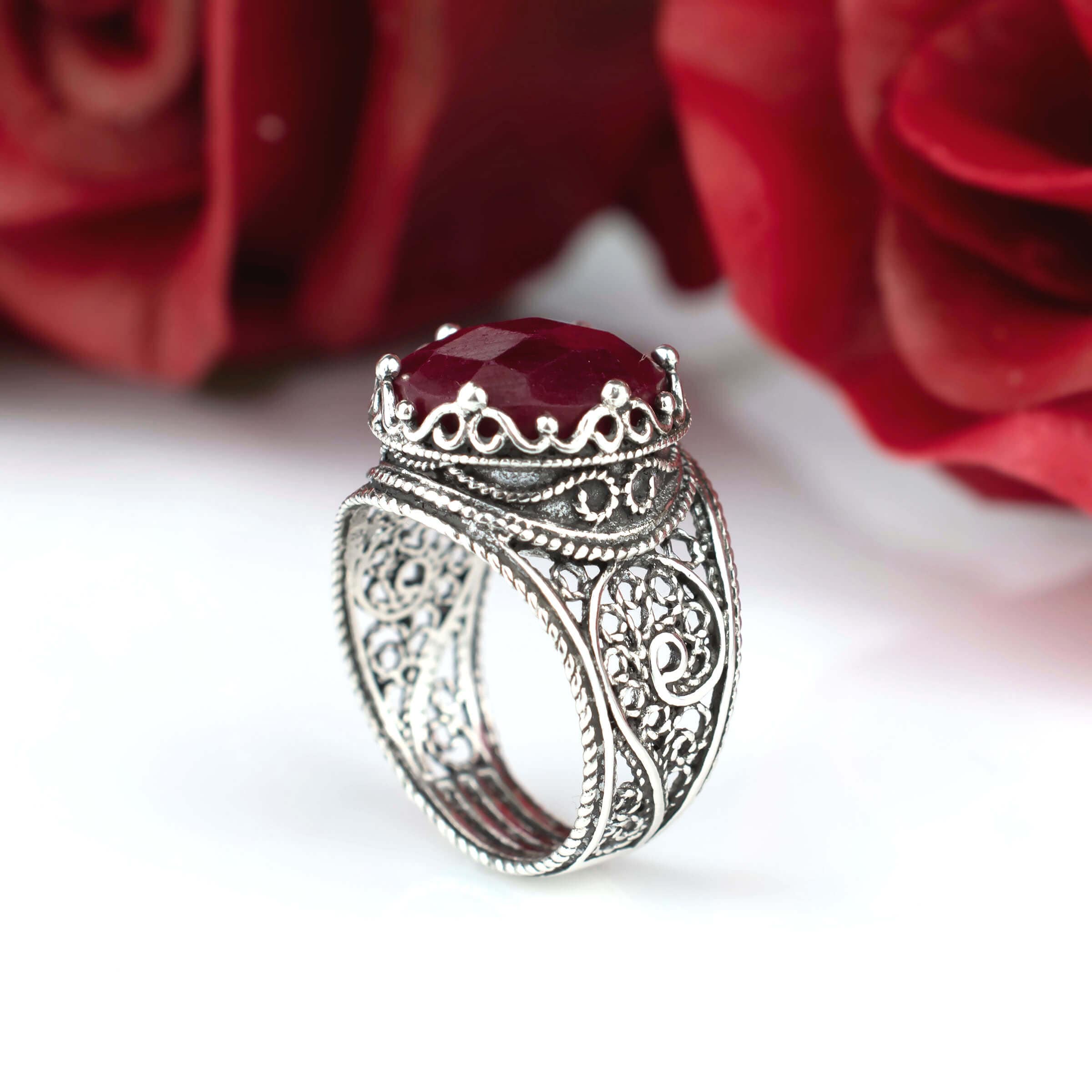 Filigree Art Ruby Corundum Gemstone Crown Design Women Silver Cocktail