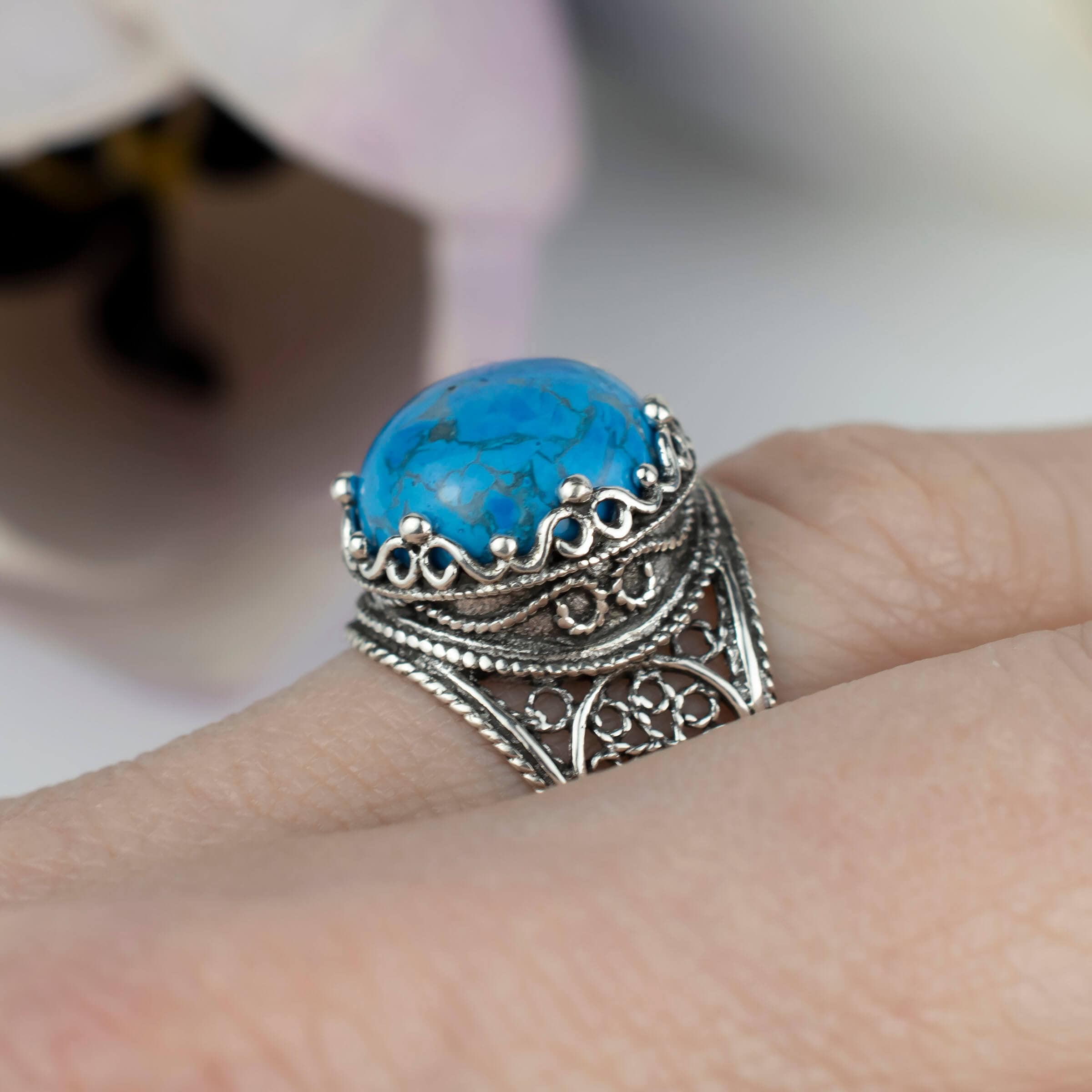 Filigree Art Turquoise Gemstone Crown Design Women Silver Cocktail