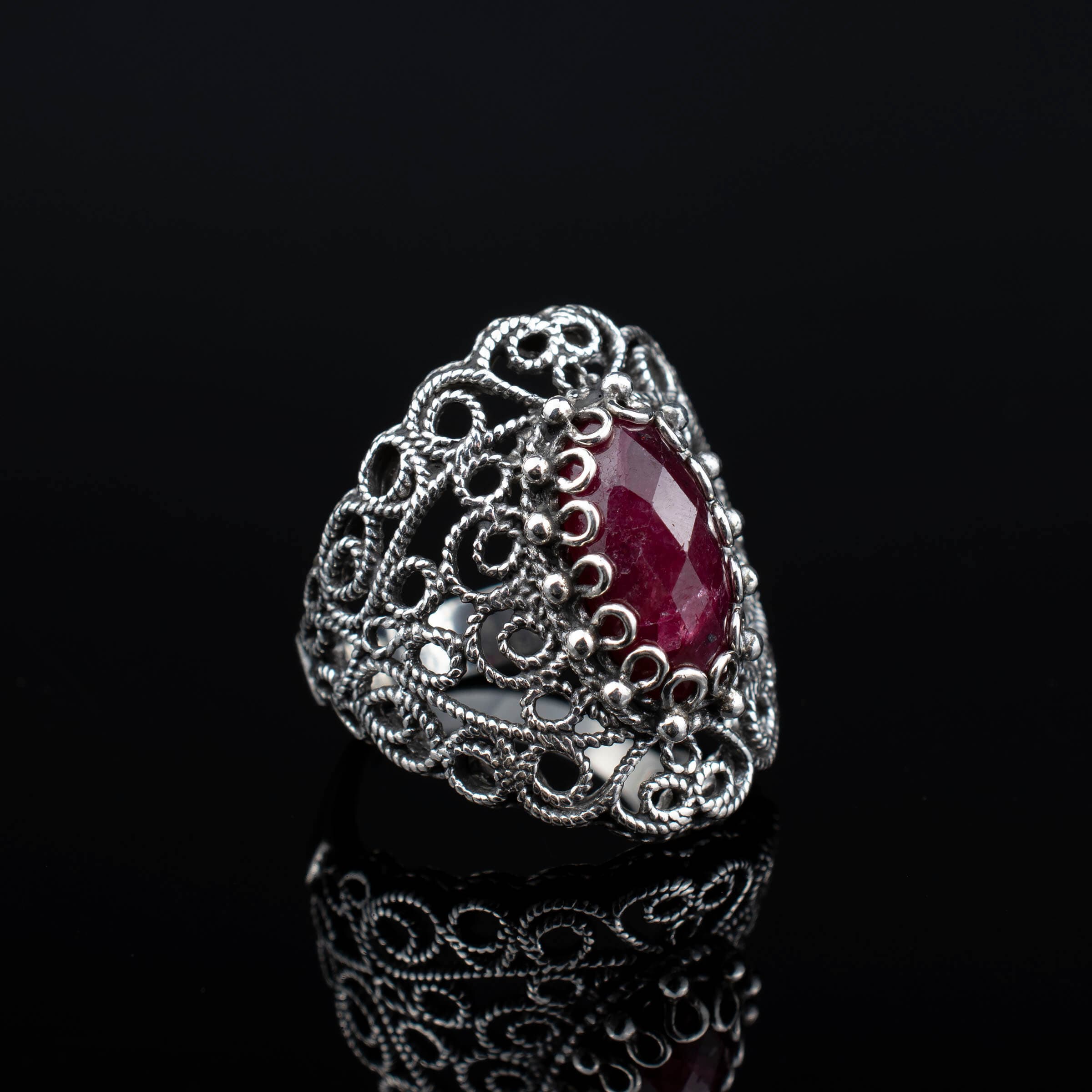 Filigree Art Ruby Corundum Gemstone Lace Women Silver Statement Ring