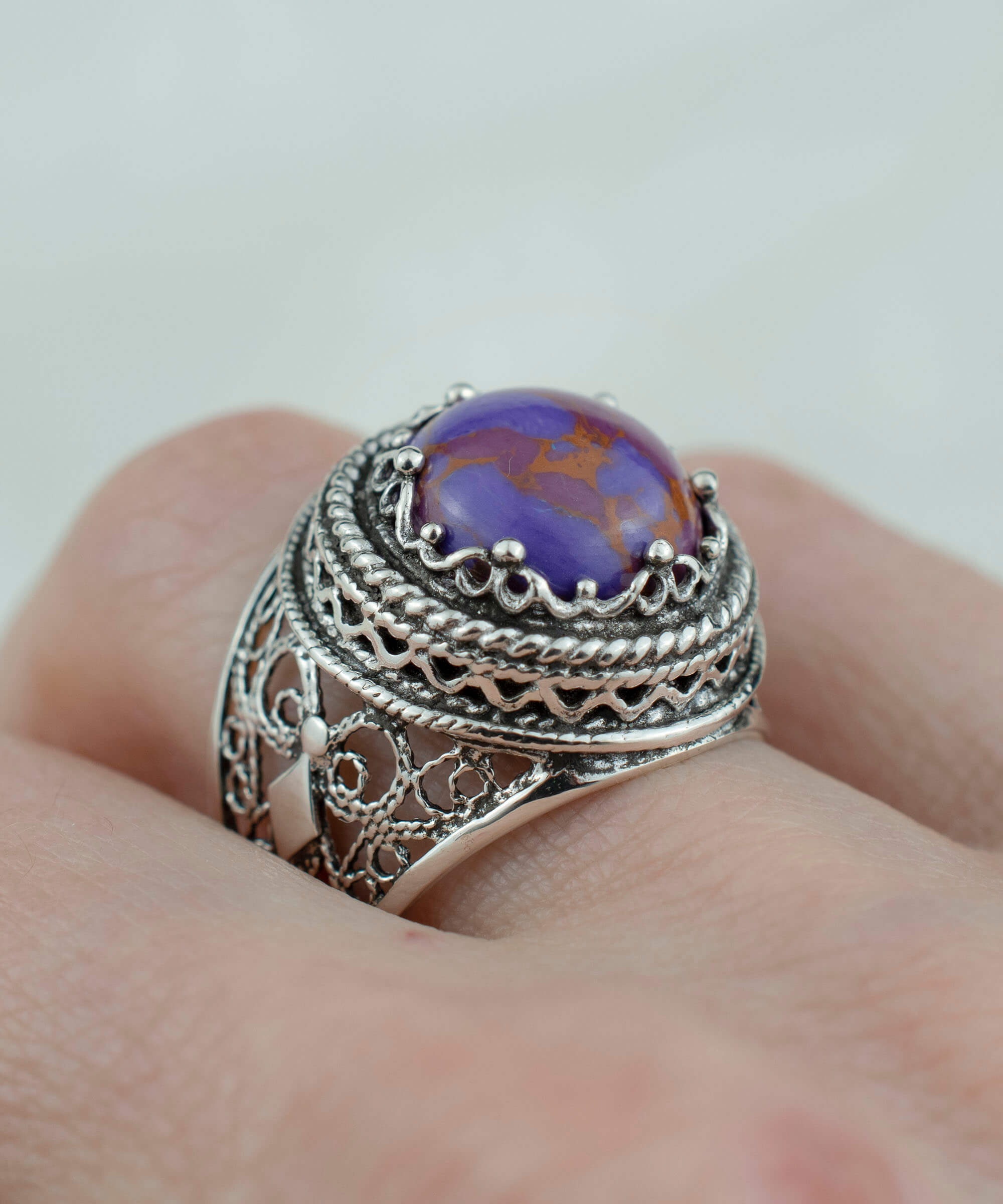 Filigree Art Mojave Turquoise Gemstone Women Silver Bold Ring