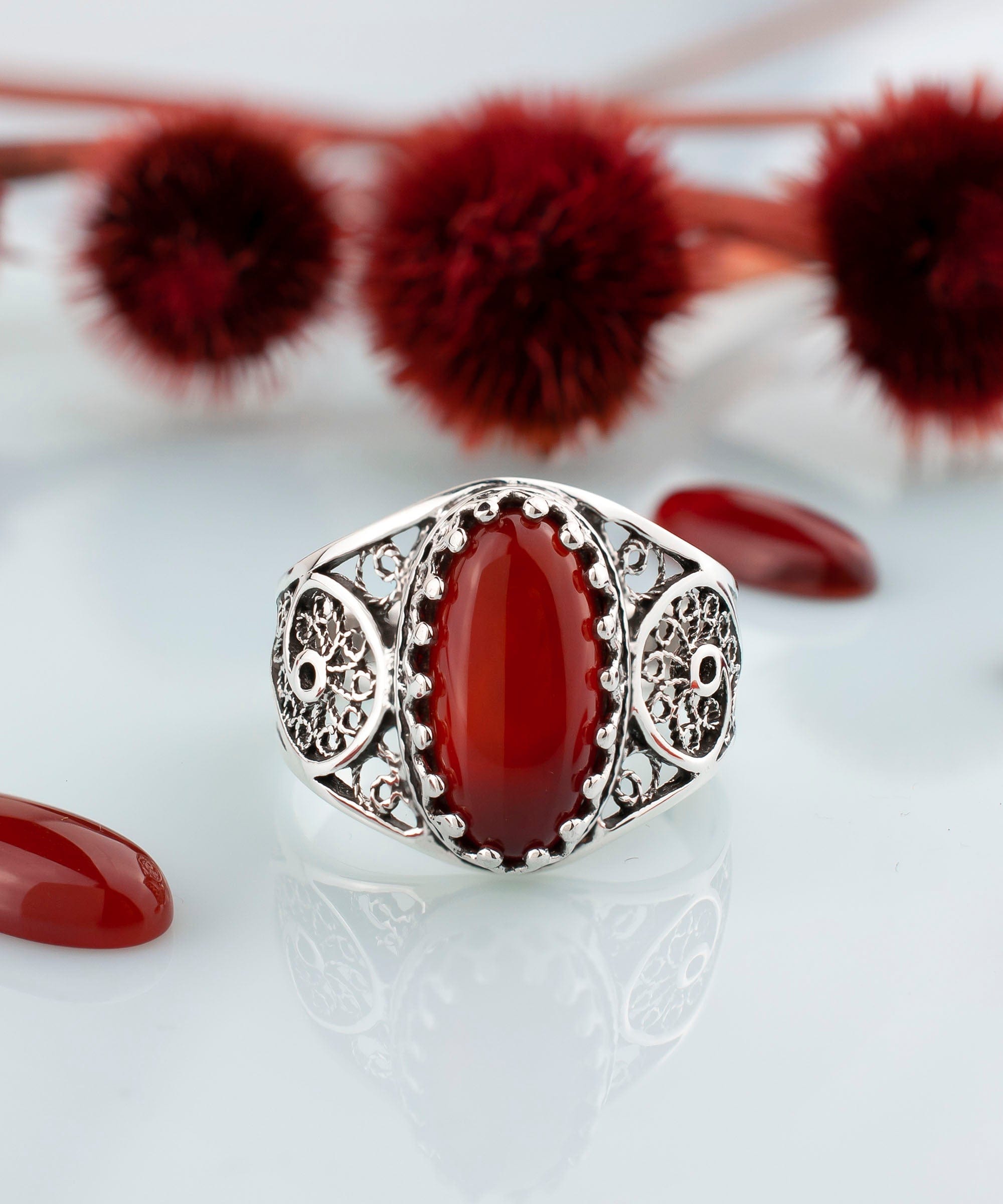 Filigree Art Carnelian Gemstone Women Oval Silver Cocktail Ring