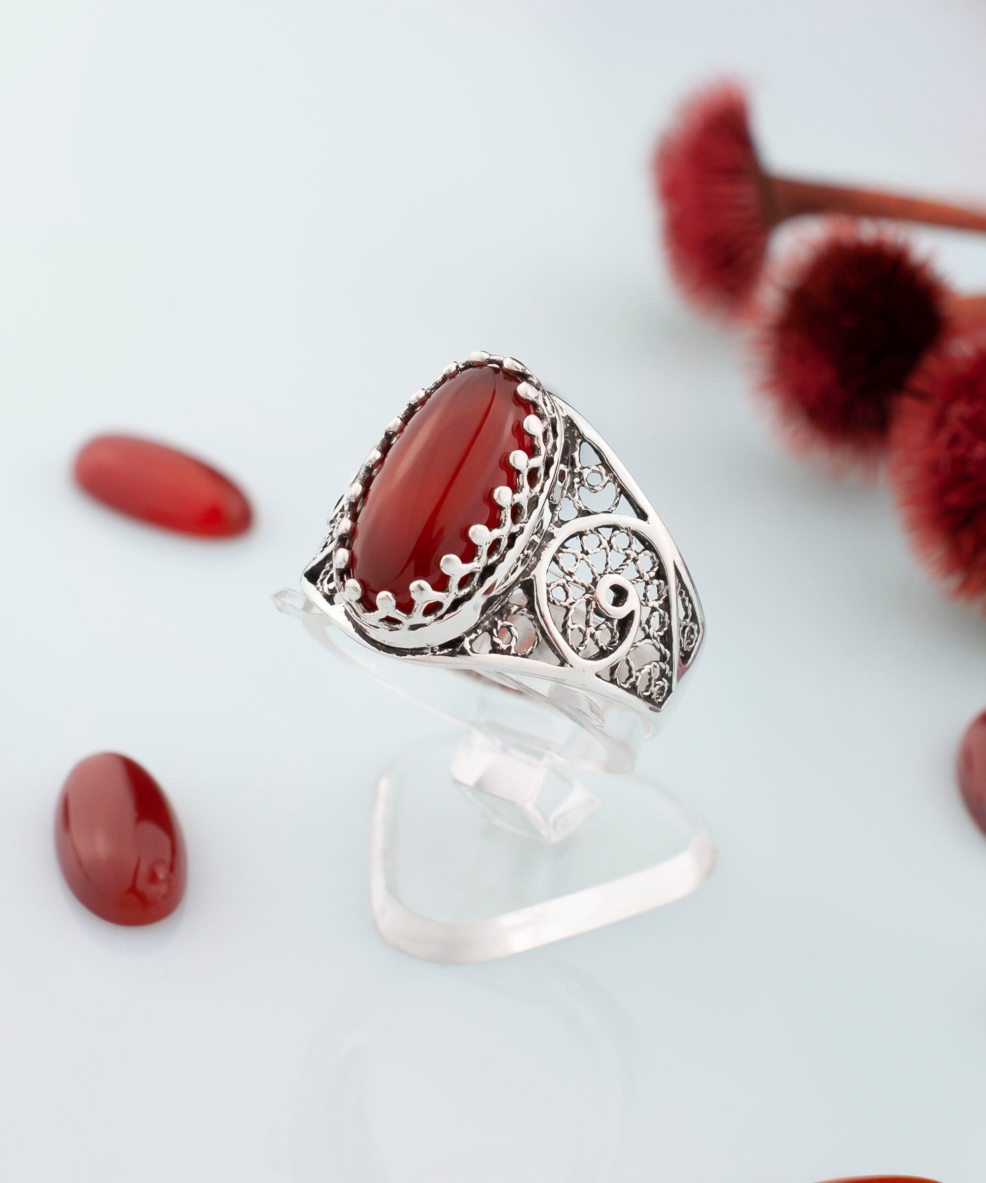 Filigree Art Carnelian Gemstone Women Oval Silver Cocktail Ring