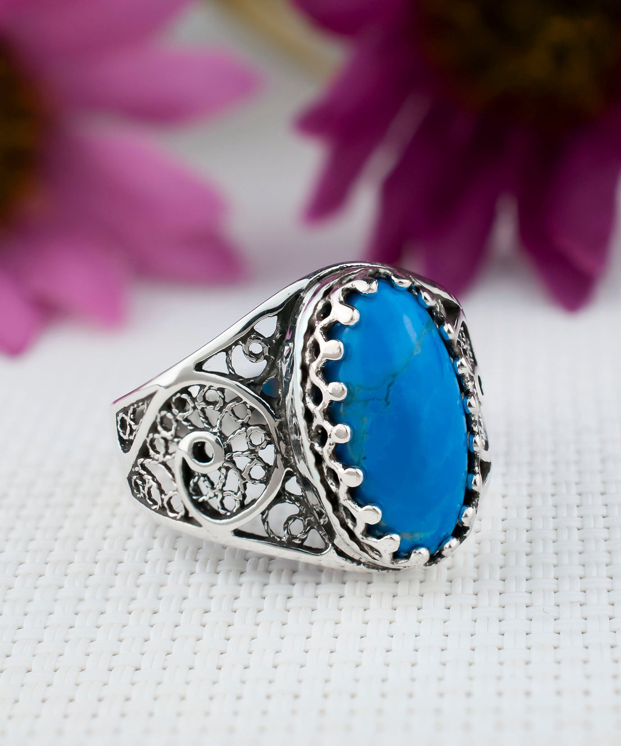 Filigree Art Turquoise Gemstone Women Oval Silver Cocktail Ring