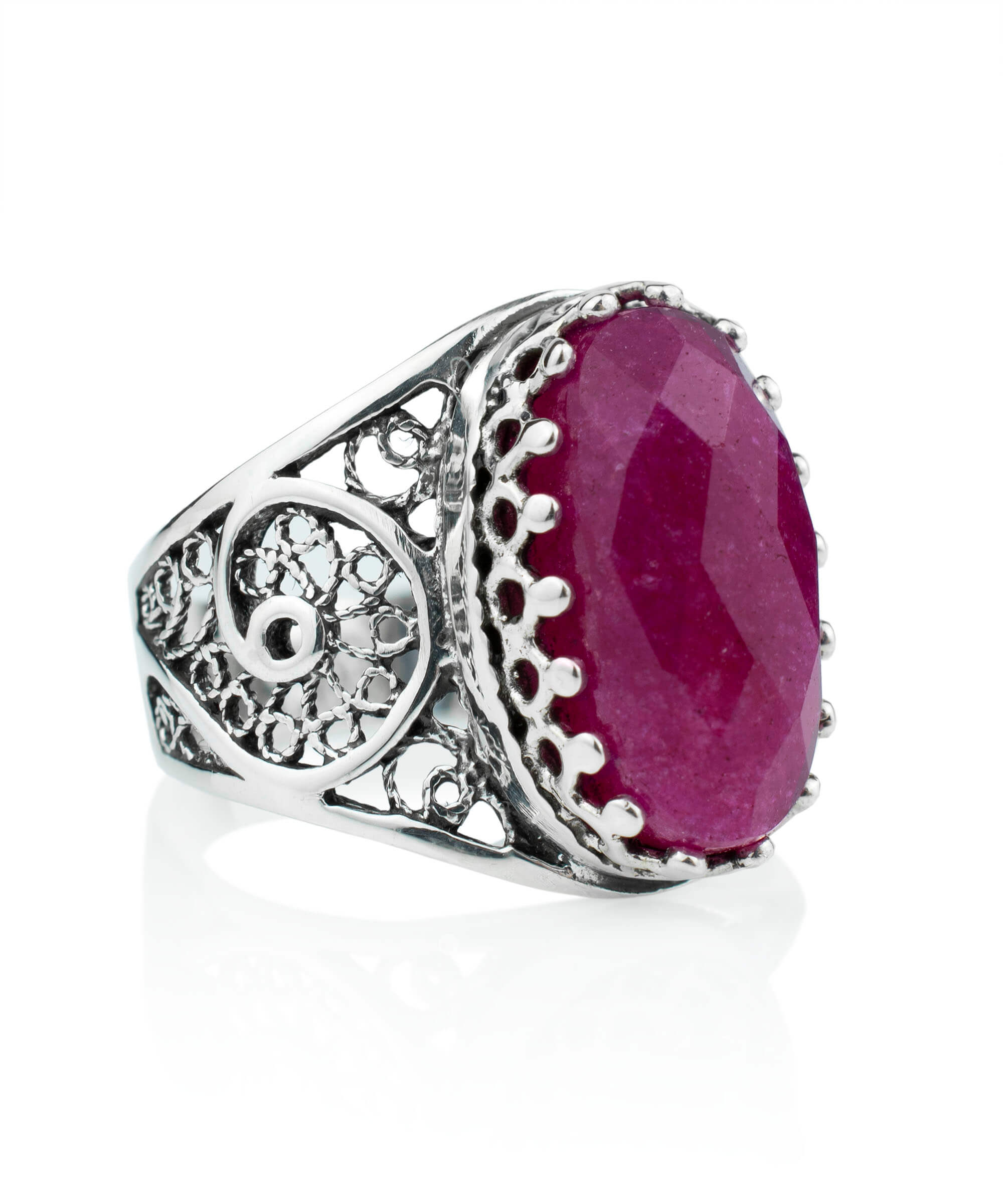 Filigree Art Ruby Corundum Gemstone Women Oval Silver Cocktail Ring