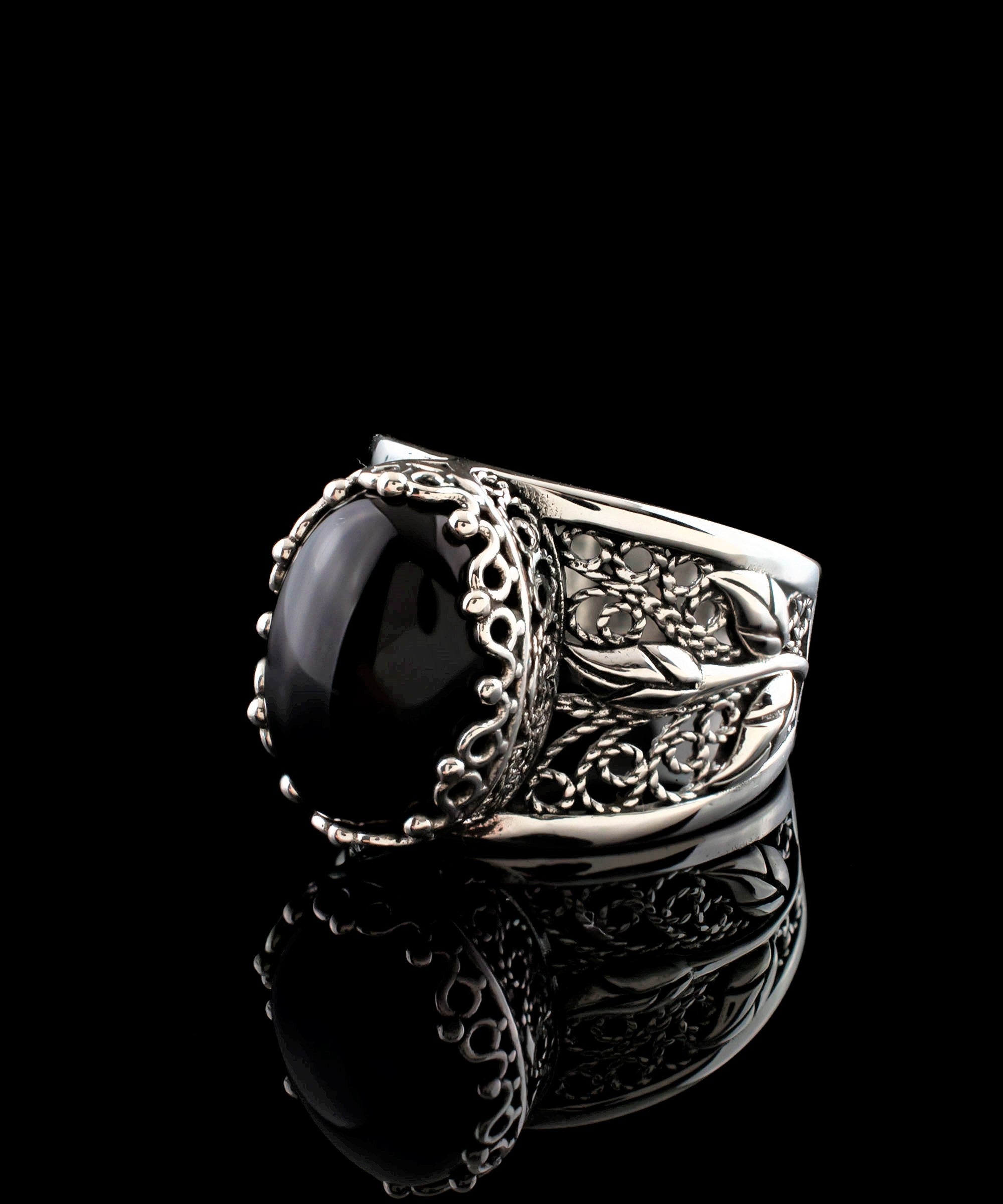 Filigree Art Black Onyx Gemstone Tulip Detailed Silver Women Statement