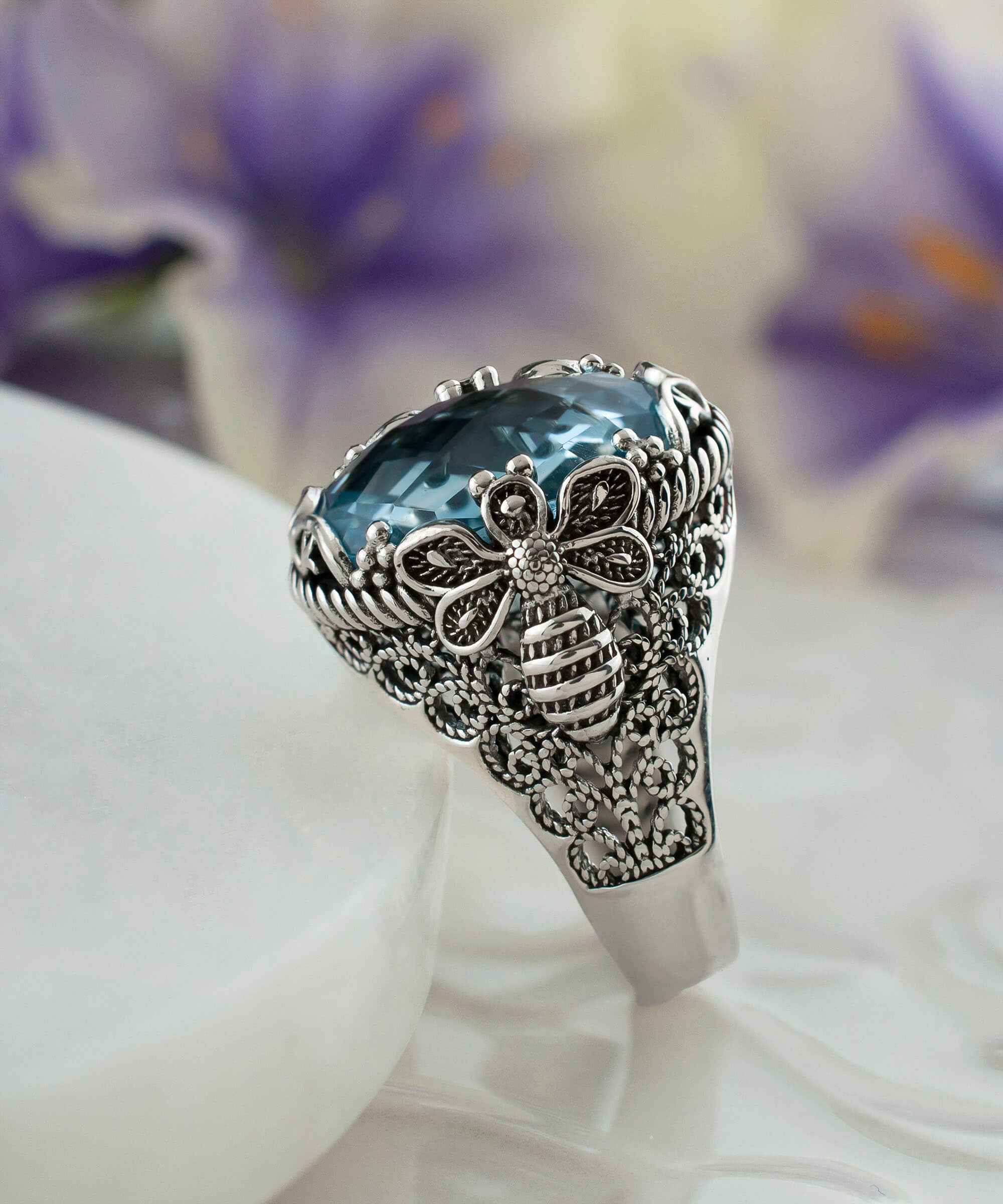 Filigree Art Bee Detailed Blue Topaz Gemstone Women Silver Statement