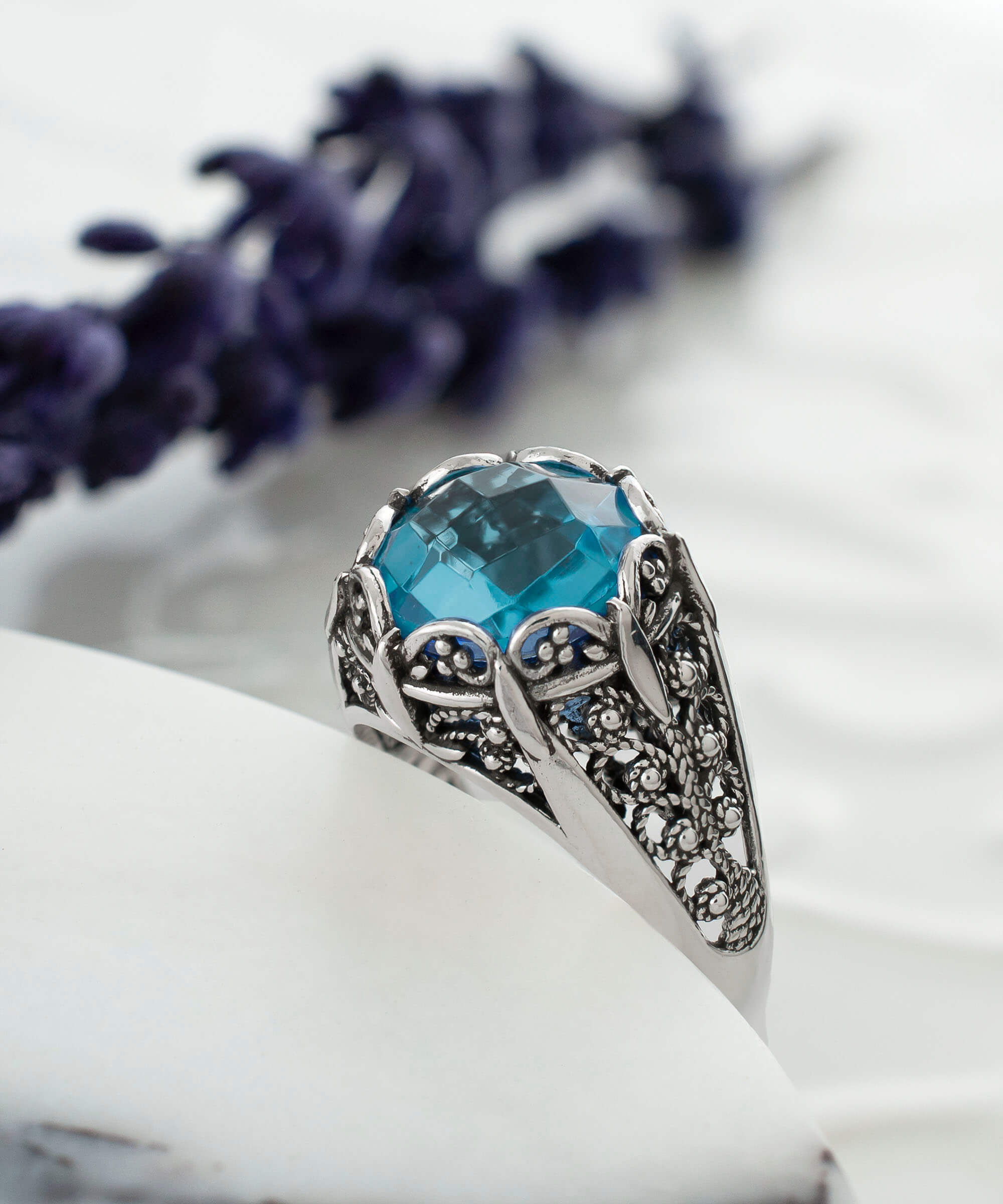 Filigree Art Blue Topaz Gemstone Women Silver Cocktail Ring