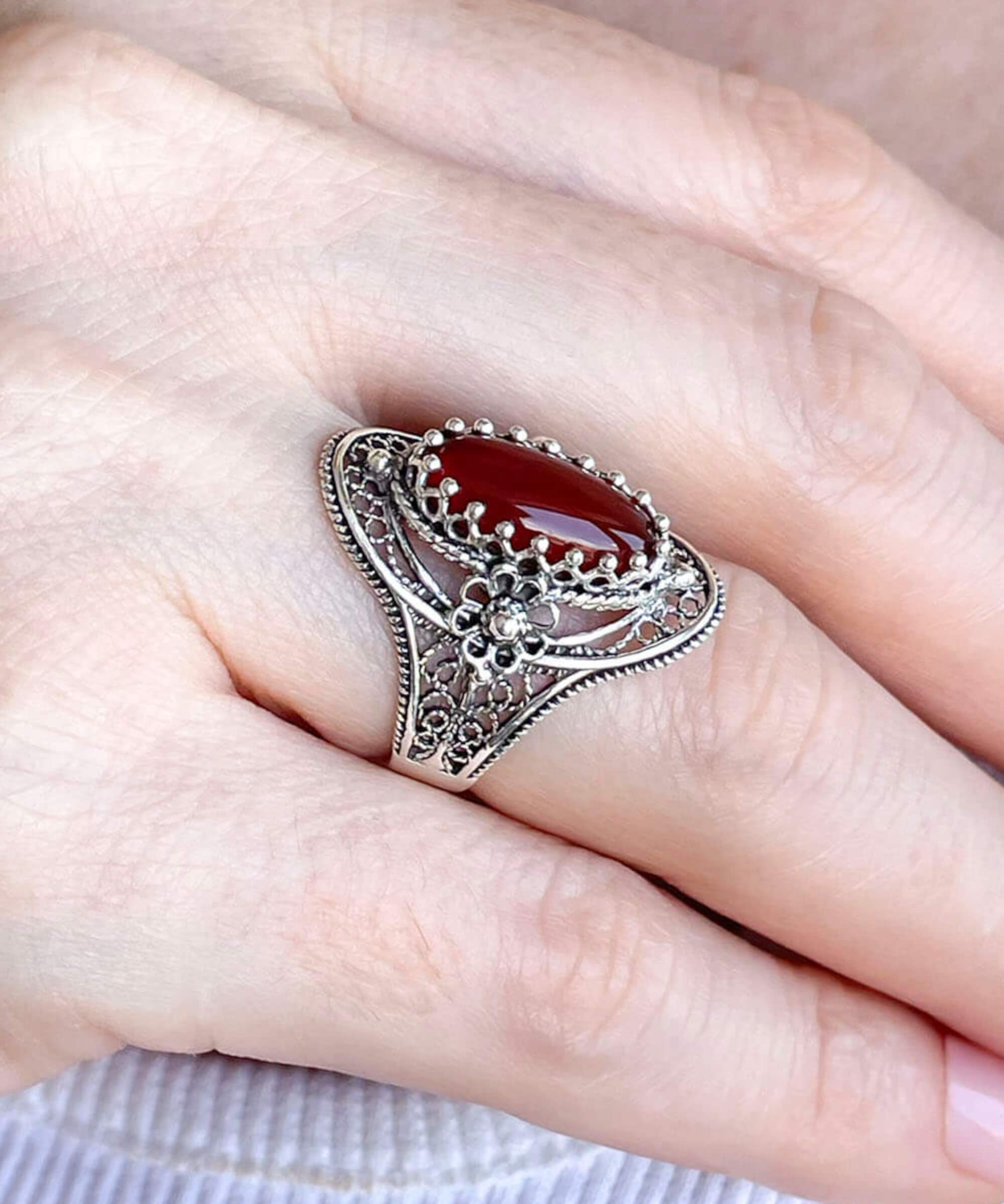 Carnelian Gemstone Sterling Silver Women Statement Ring with Daisy