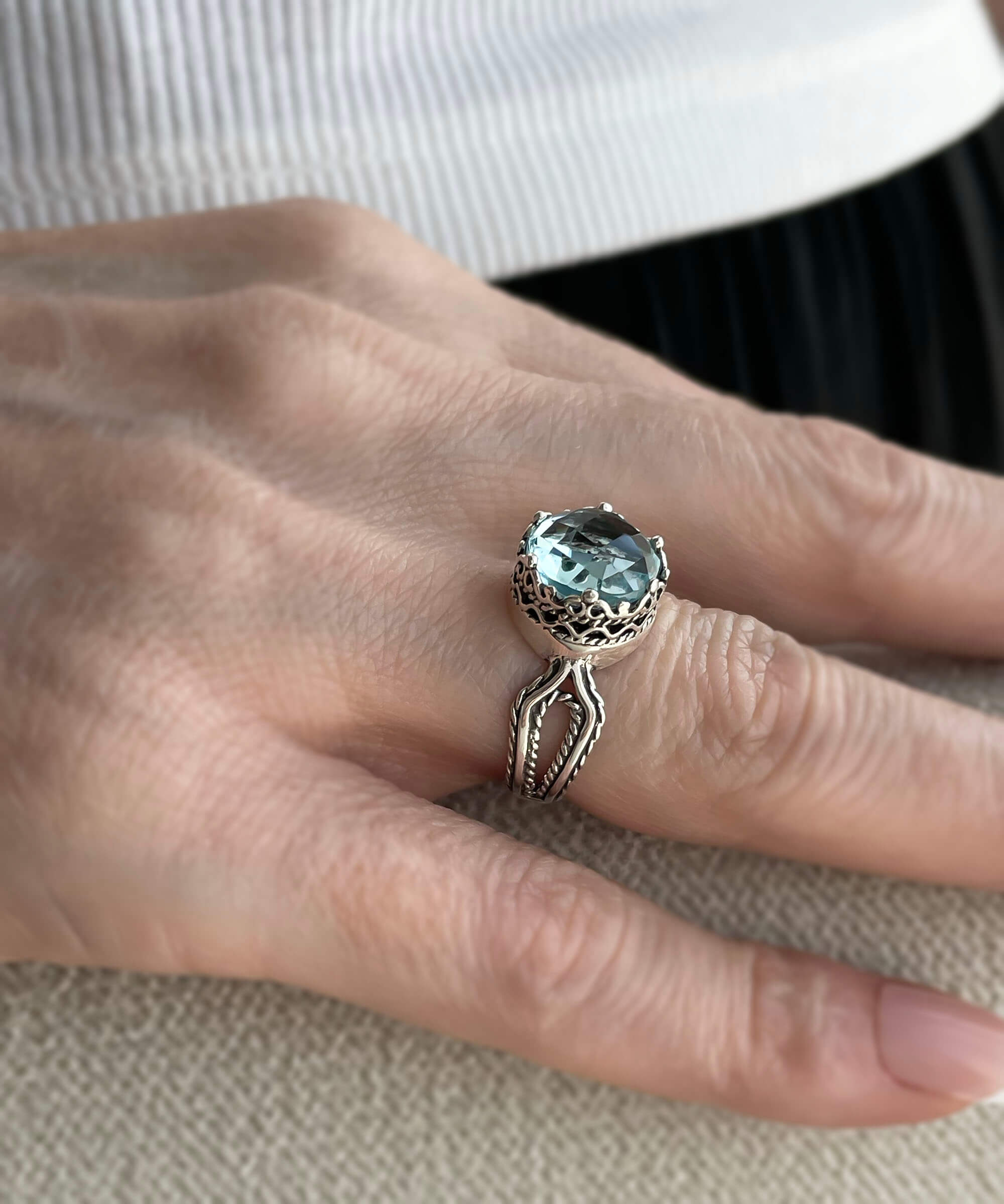 Blue Topaz Gemstone Filigree Art Women Sterling Silver Cocktail Ring