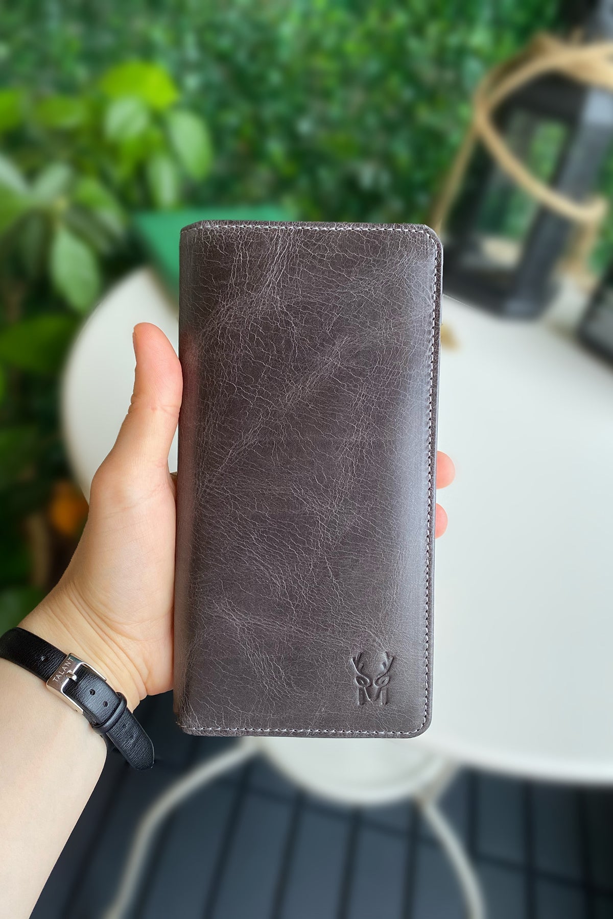 Boston - Genuine Leather Wallet with Phone Socket and Kangaroo