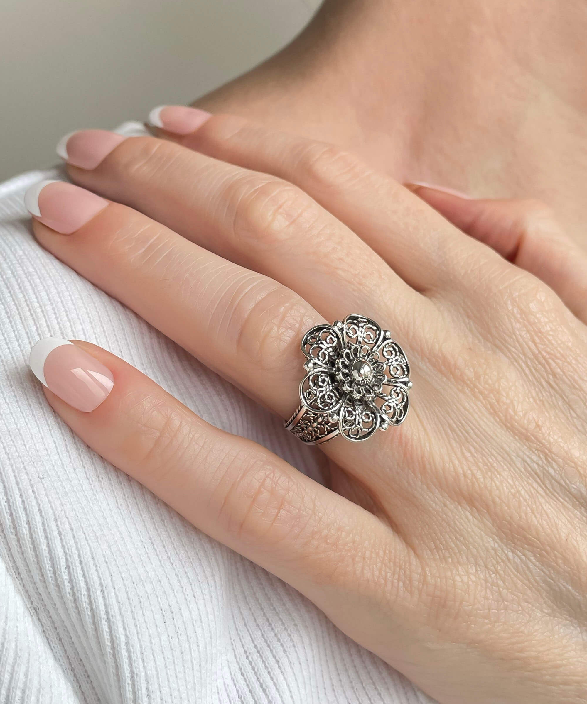 Daisy Flower Filigree Art Women Sterling Silver Statement Ring