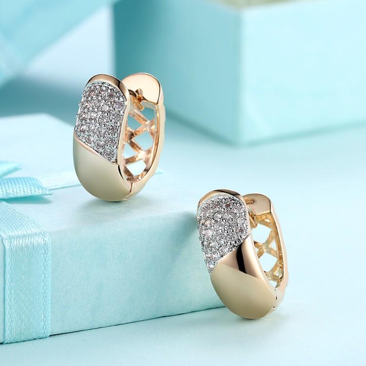 Crystal Curved Layering Huggies Set in 18K Gold