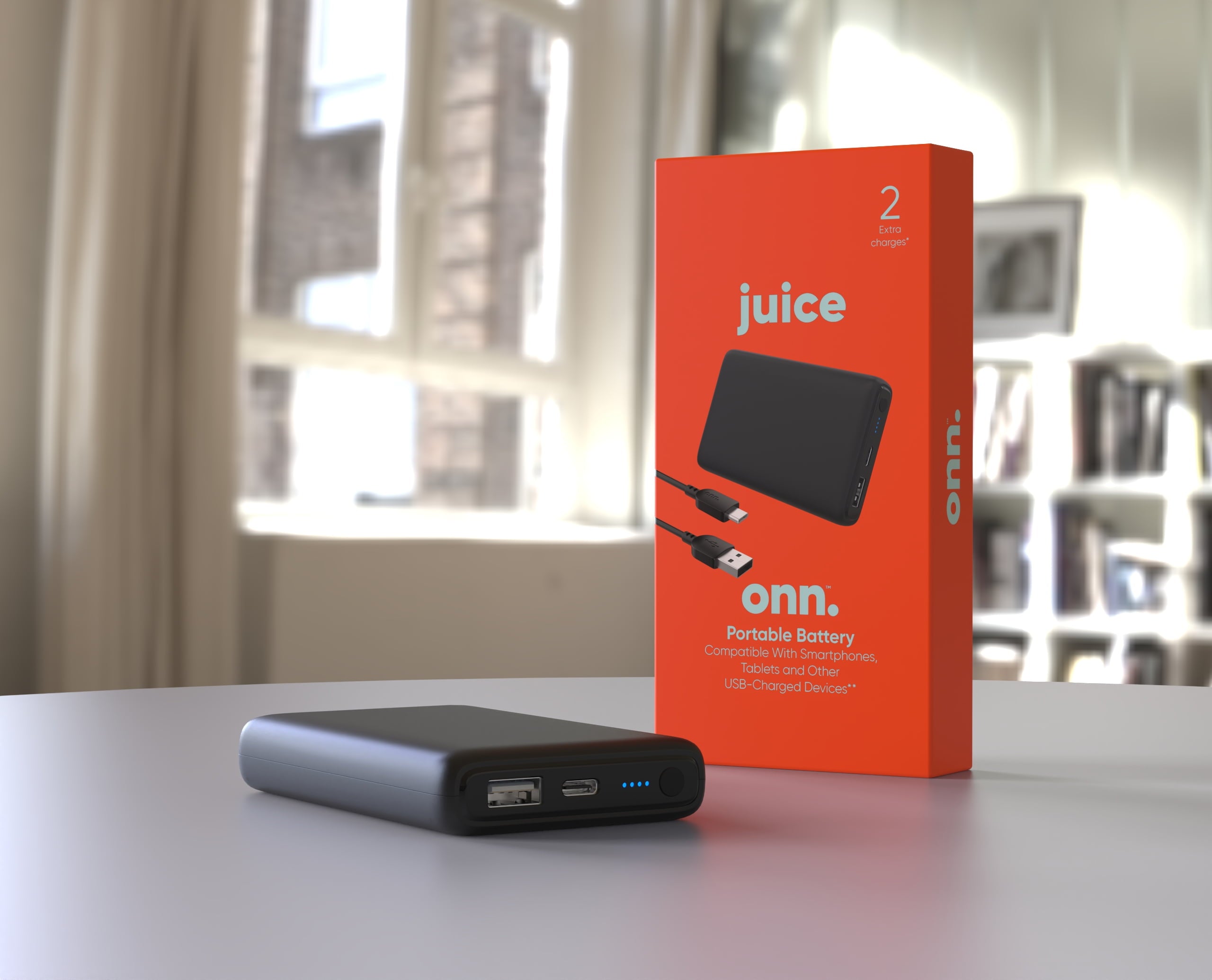 Onn 8,000 mAh dual USB-C/USB-A port portable battery, Black