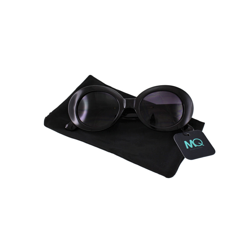 MQ Kurt Sunglasses in Black / Smoke