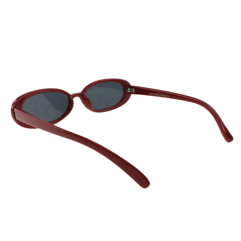 MQ Blair Sunglasses in Red / Smoke