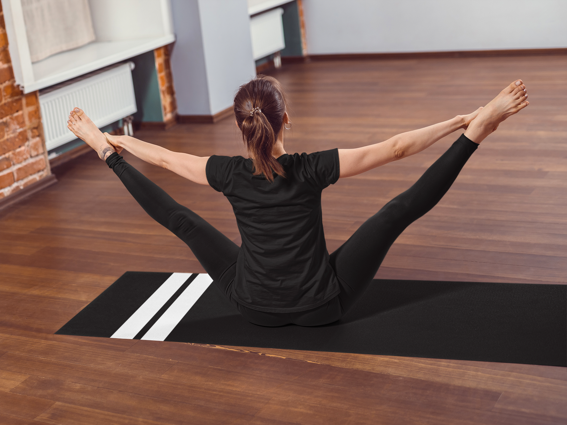 Black Yoga Mat