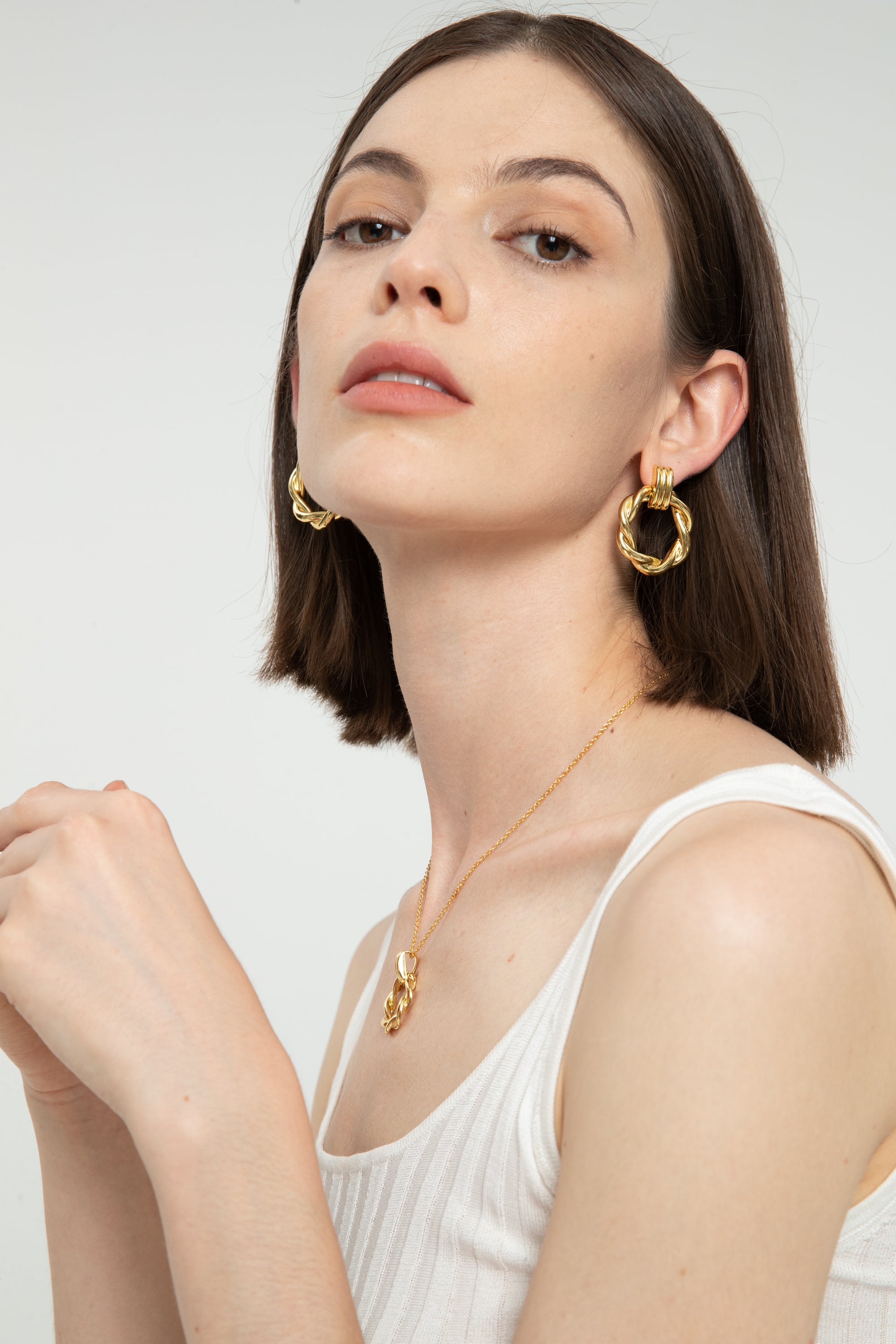 Eléa Twisted Hoop Earrings